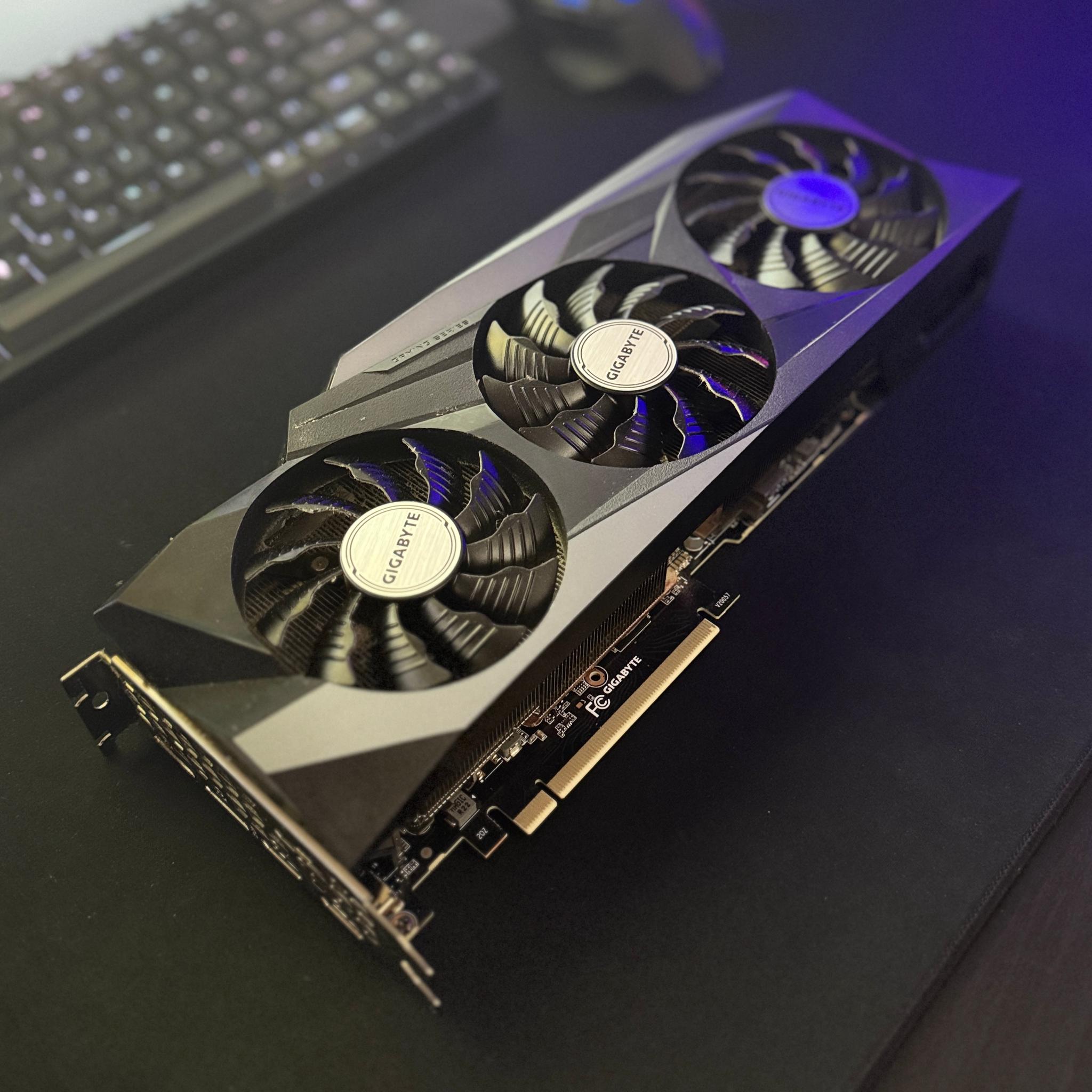 GIGABYTE GeForce RTX 3080 Ti GAMING OC 12GB GDDR6X