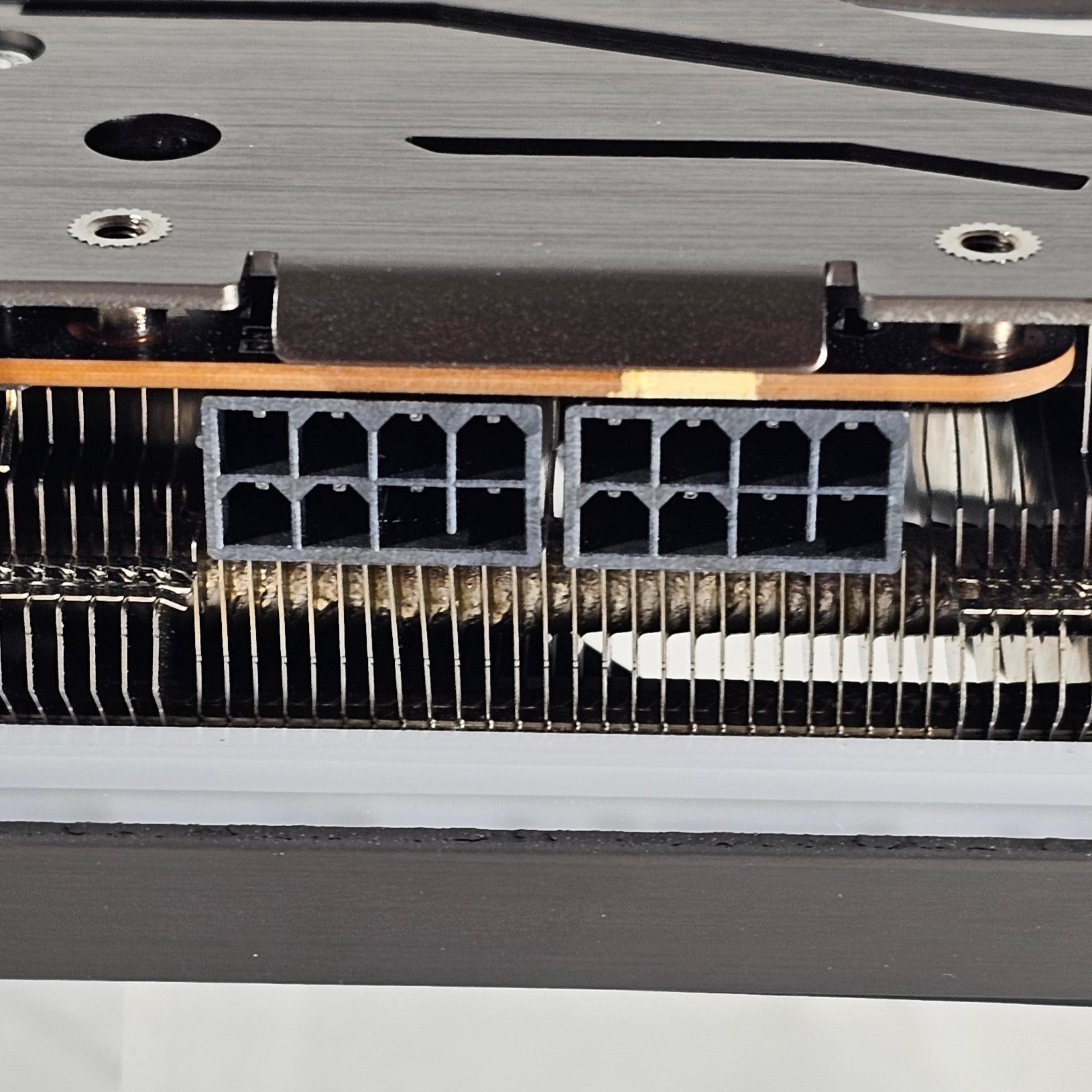 RX 7800 XT PowerColor Hellhound 16GB