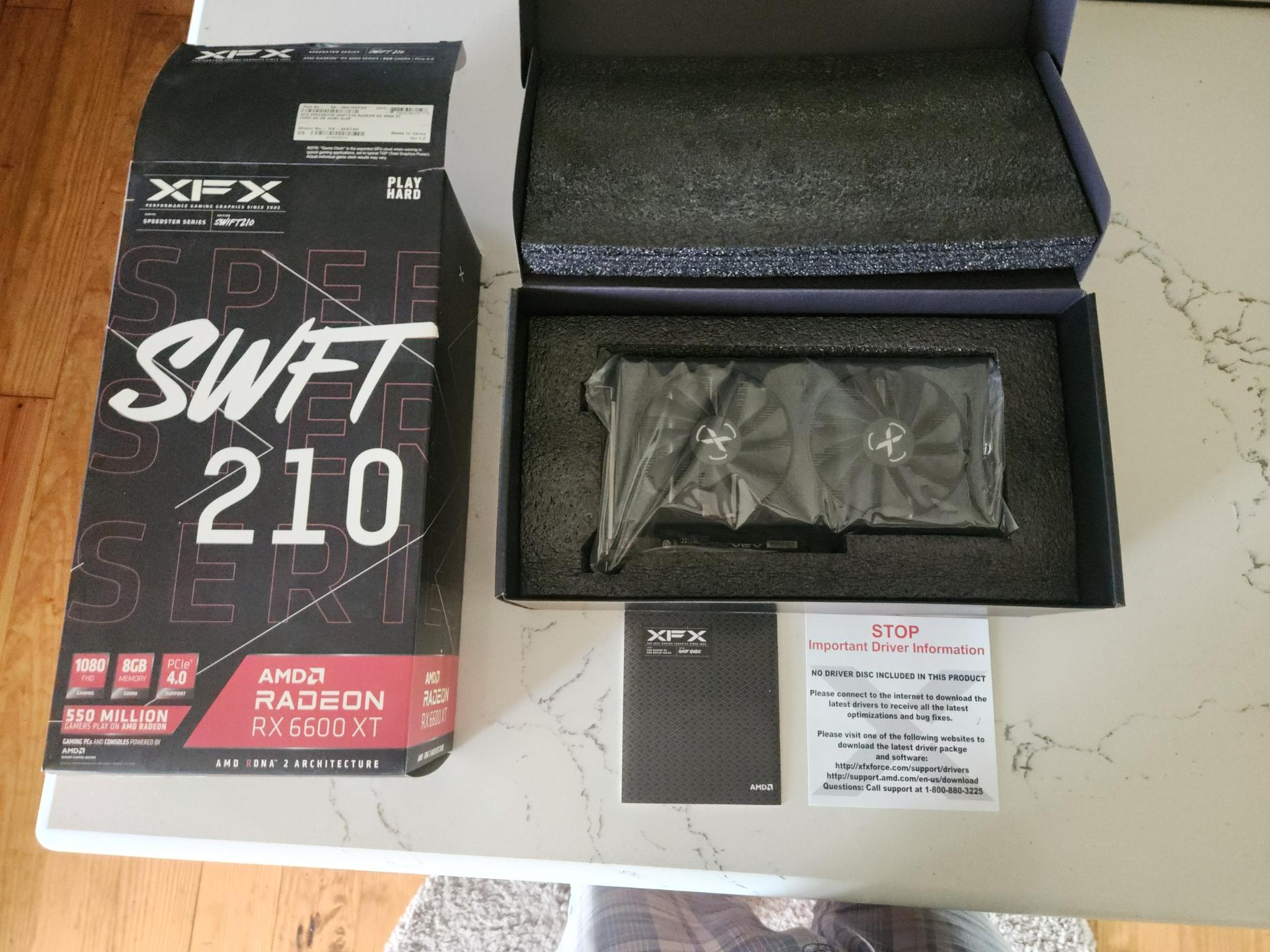 XFX 210 SWIFT AMD Radeon RX 6600 XT 8gb PCIe 4.0