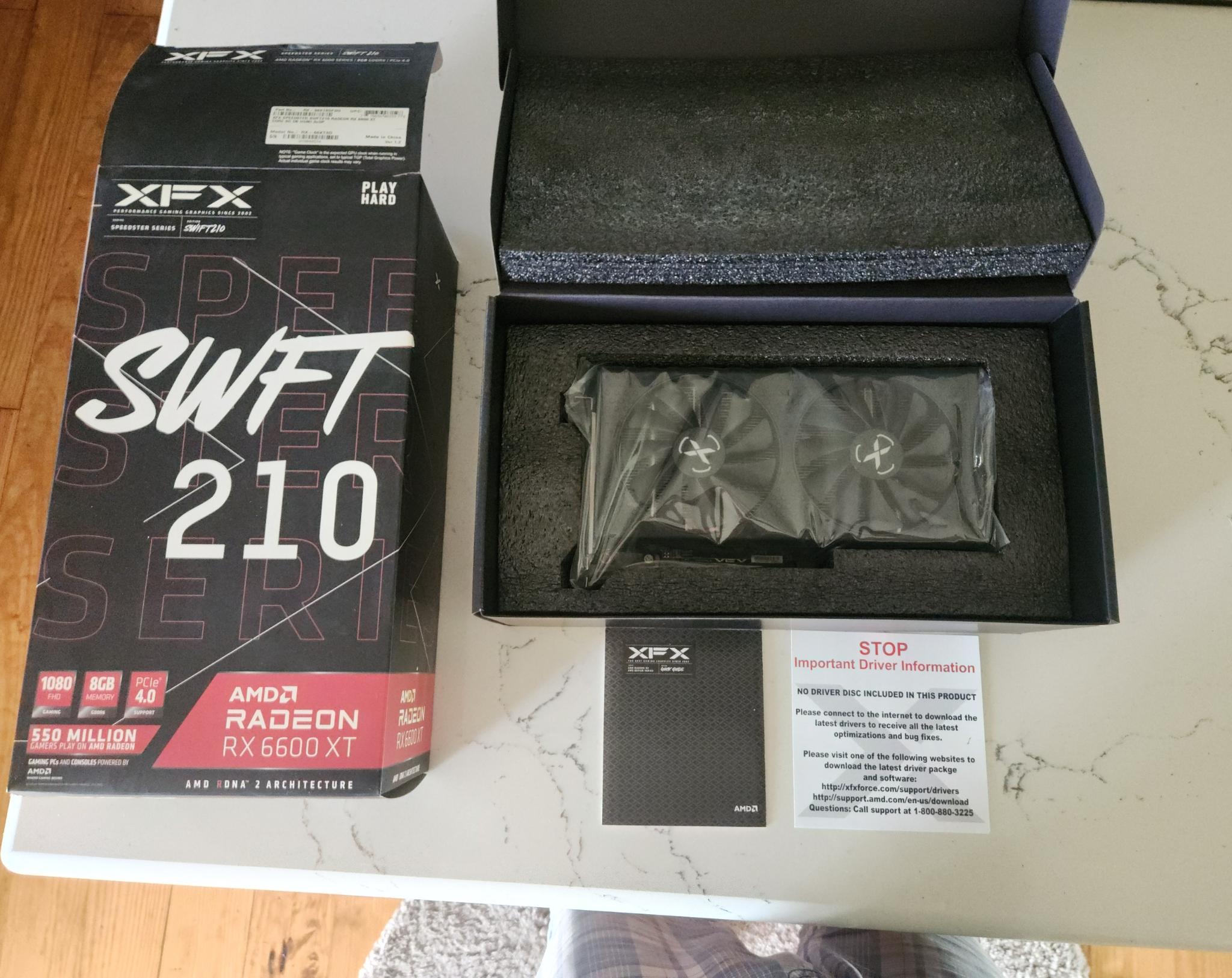 XFX 210 SWIFT AMD Radeon RX 6600 XT 8gb PCIe 4.0