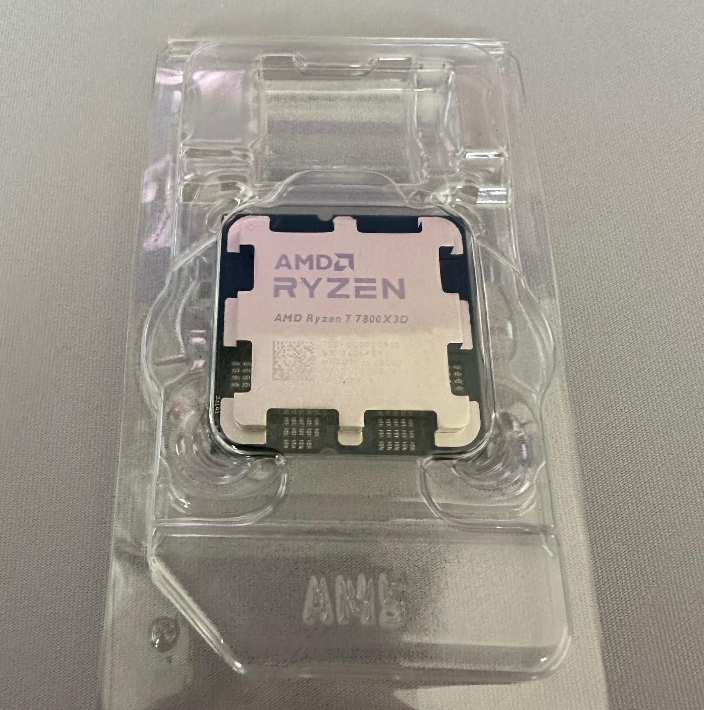 AMD 7800X3D - Lightly Used - Box Included