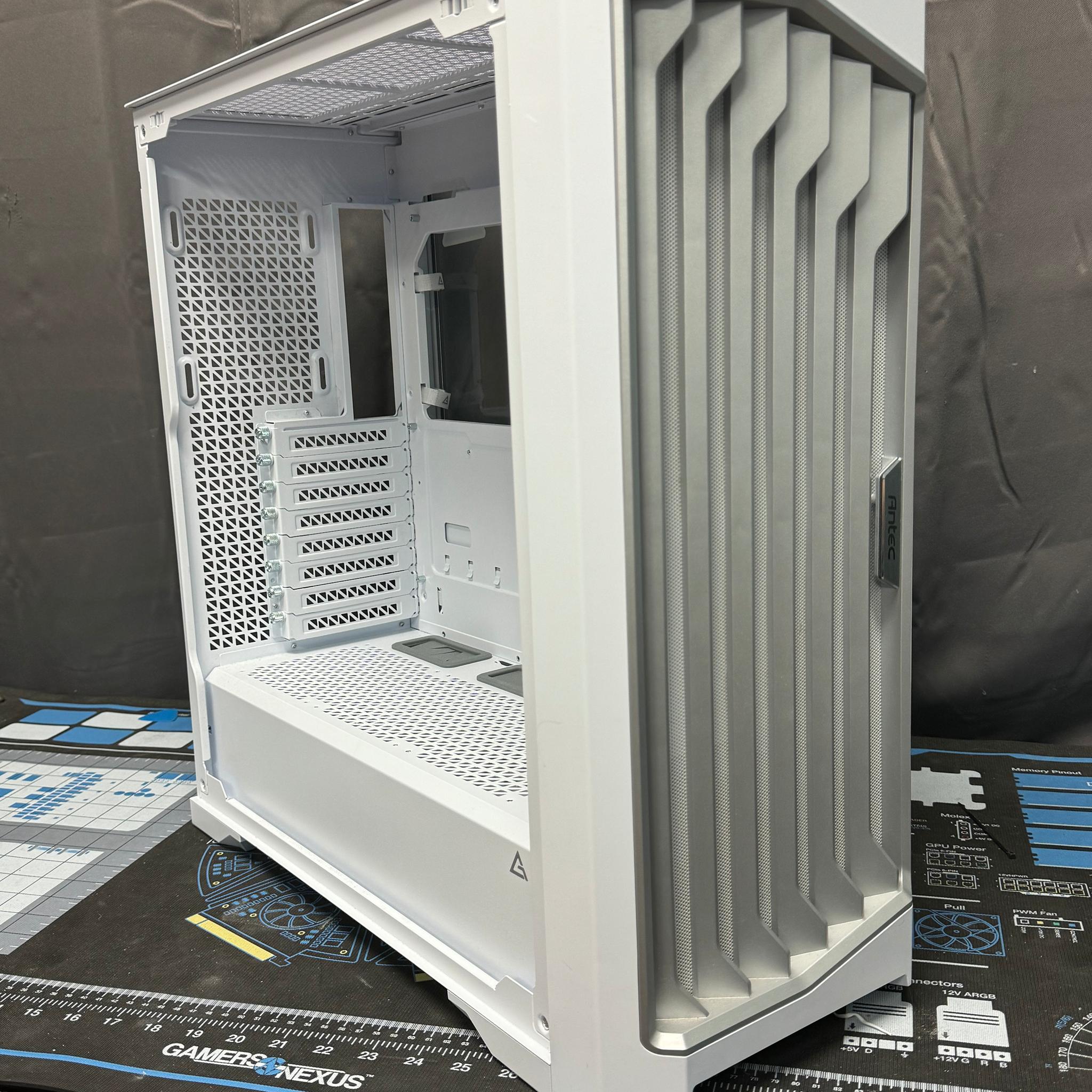 Used Excellent Condition Antec Performance 1 FT Full Tower