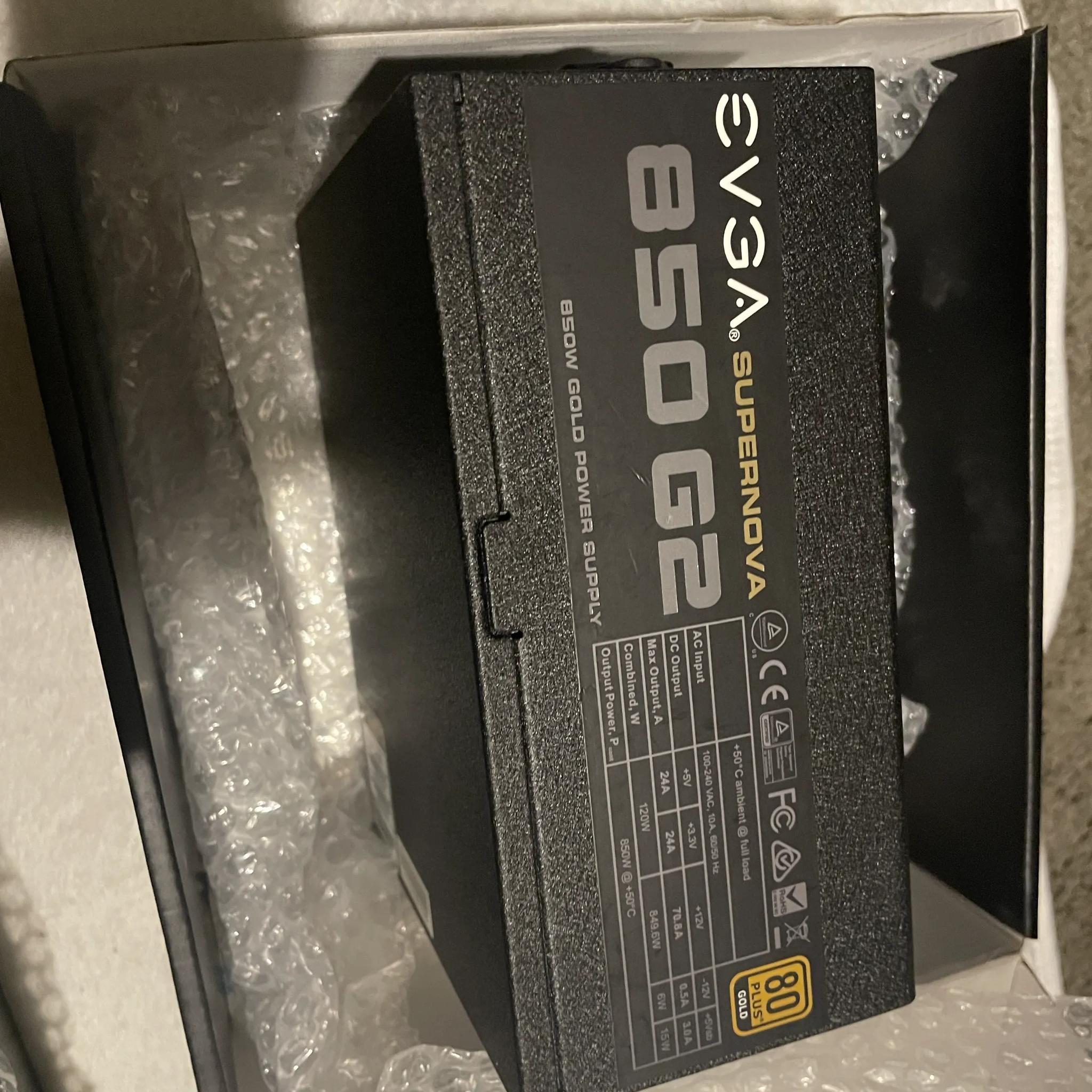 PC HARDWARE BUNDLE - OPEN TO OFFERS: 7 LL120 Corsair fans, EVGA 80G 850W PSU, ASUS ROG 240mm AIO