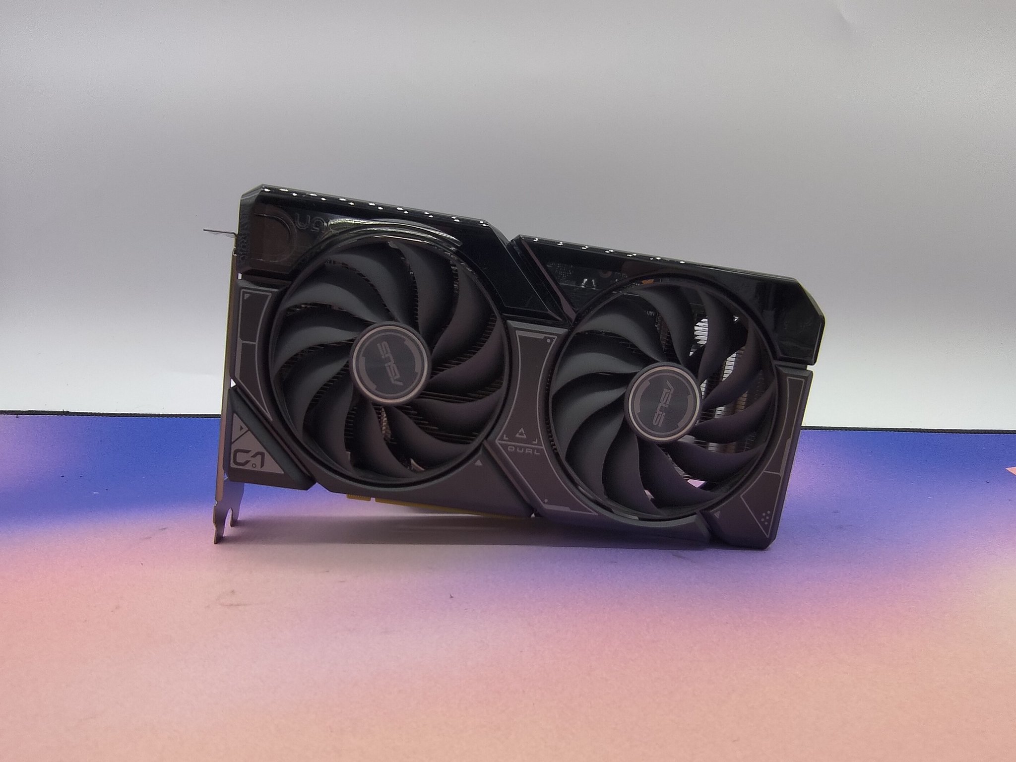 Asus Dual OC RTX 4060Ti 16GB