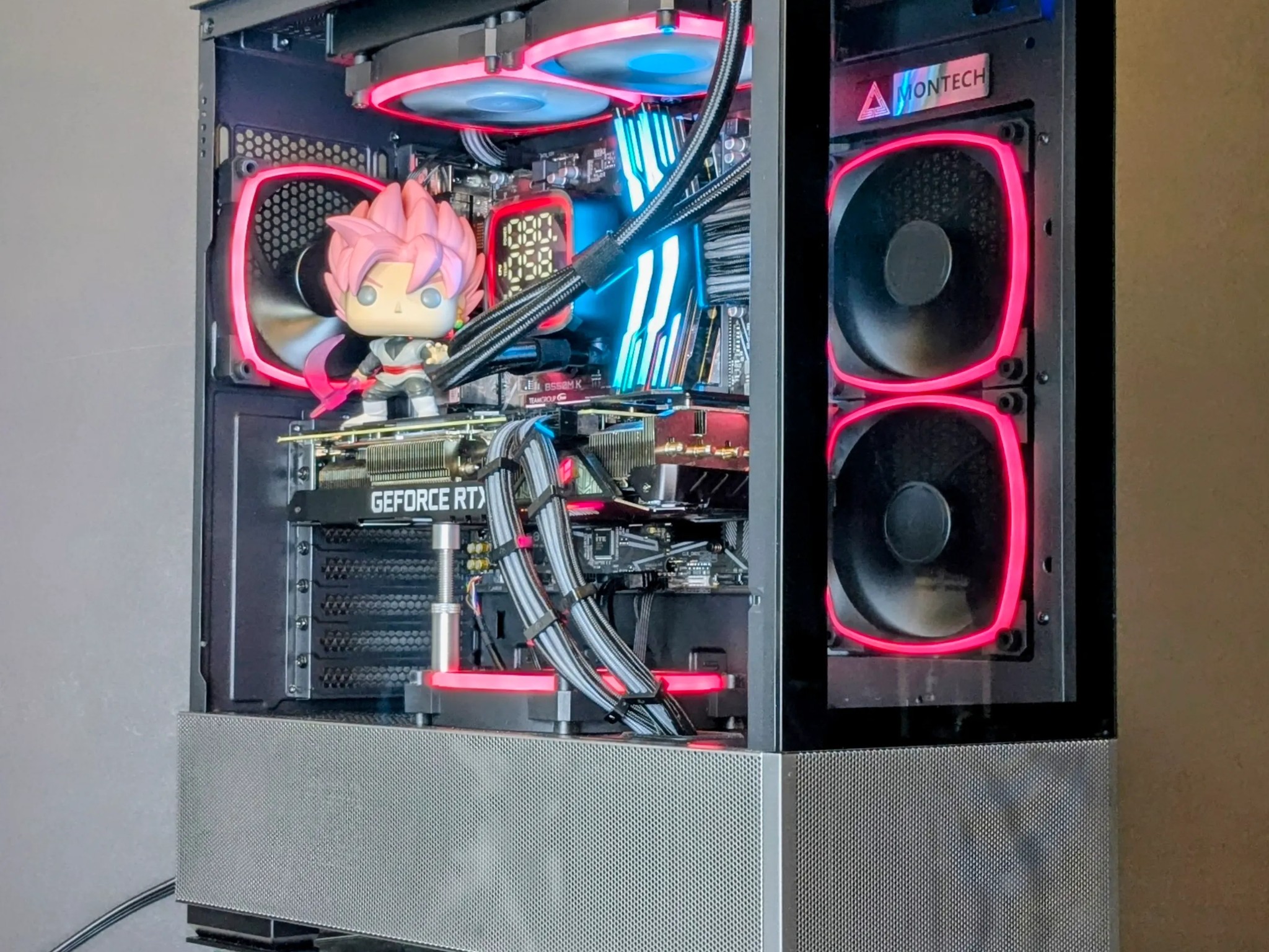 ⚫️Goku Black⚫️1440P Beast⚫️RTX 3070TI⚫️Ryzen 7 5800X⚫️32GB Warhawk RAM⚫️1TB NVMe M.2 SSD⚫️Windows 11