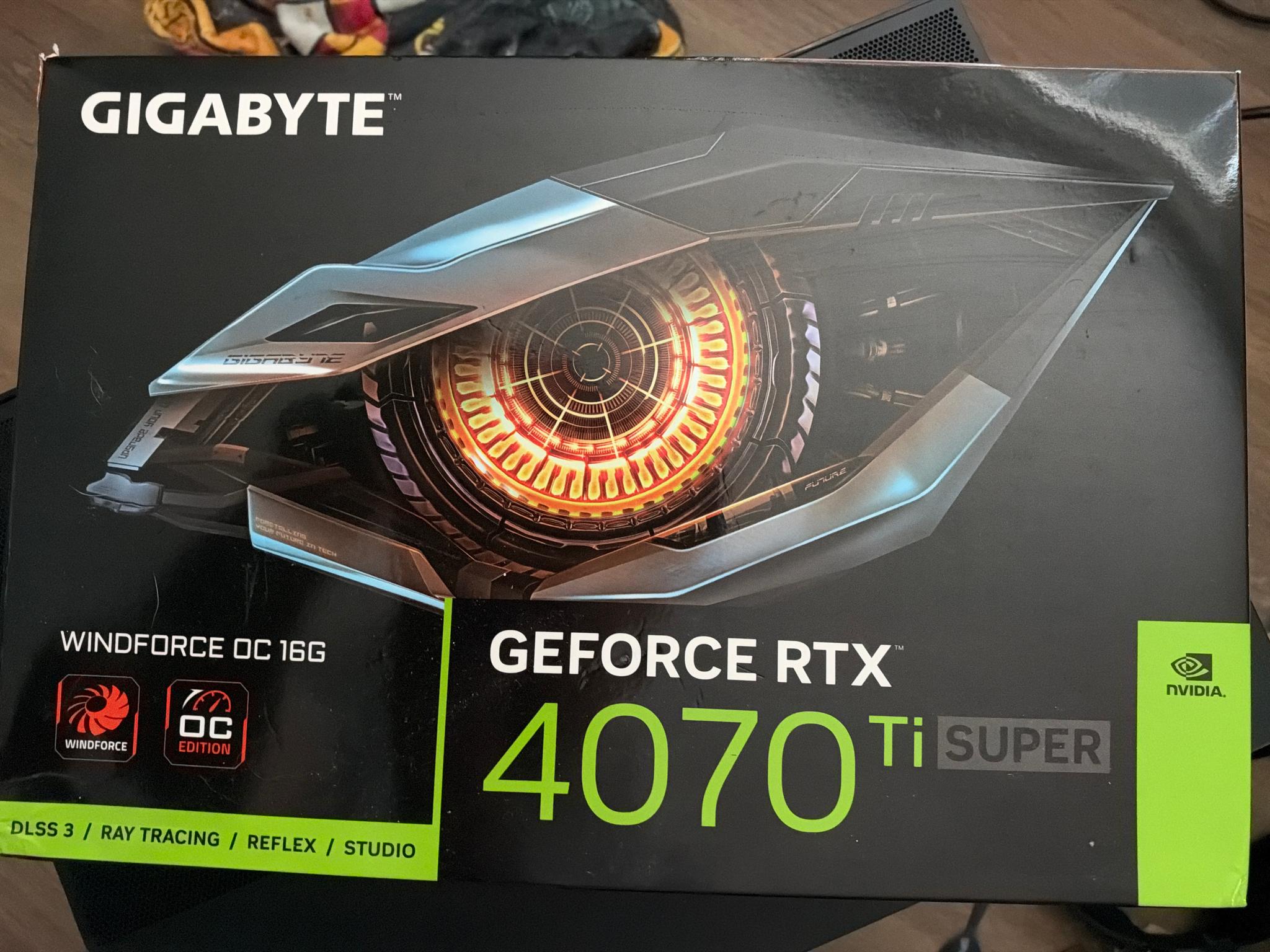 GIGABYTE WINDFORCE OC GeForce RTX 4070 Ti SUPER