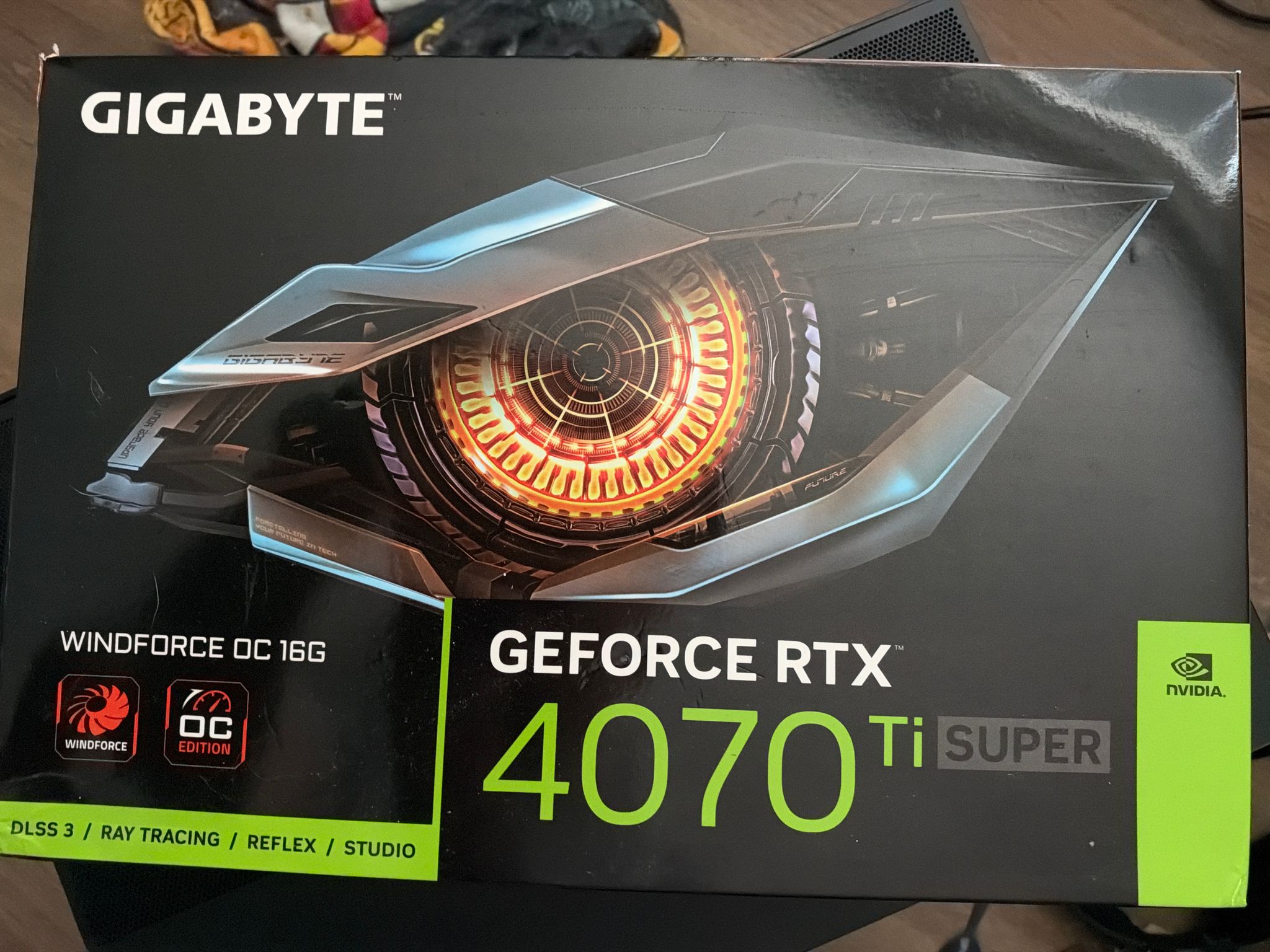 GIGABYTE WINDFORCE OC GeForce RTX 4070 Ti SUPER