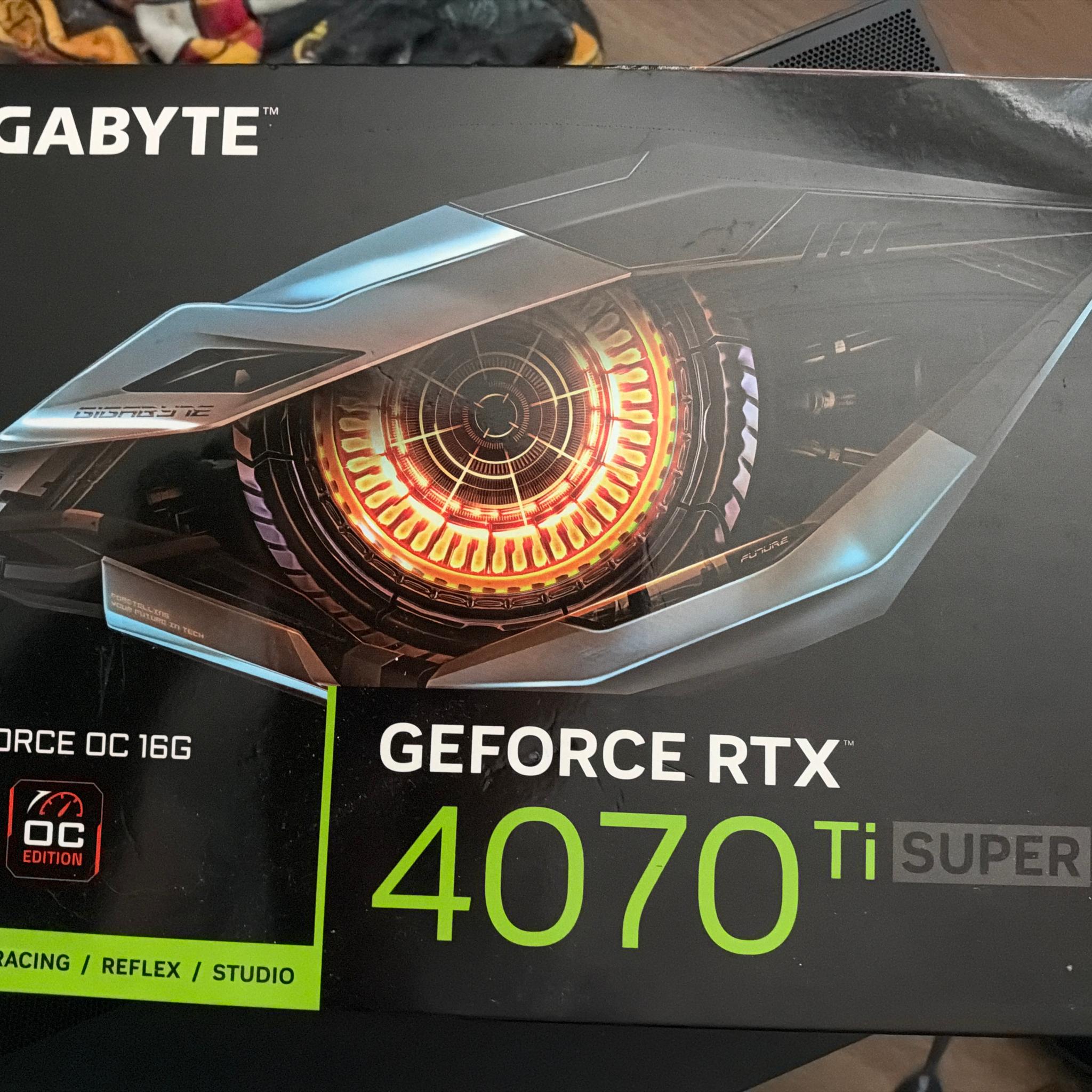 GIGABYTE WINDFORCE OC GeForce RTX 4070 Ti SUPER