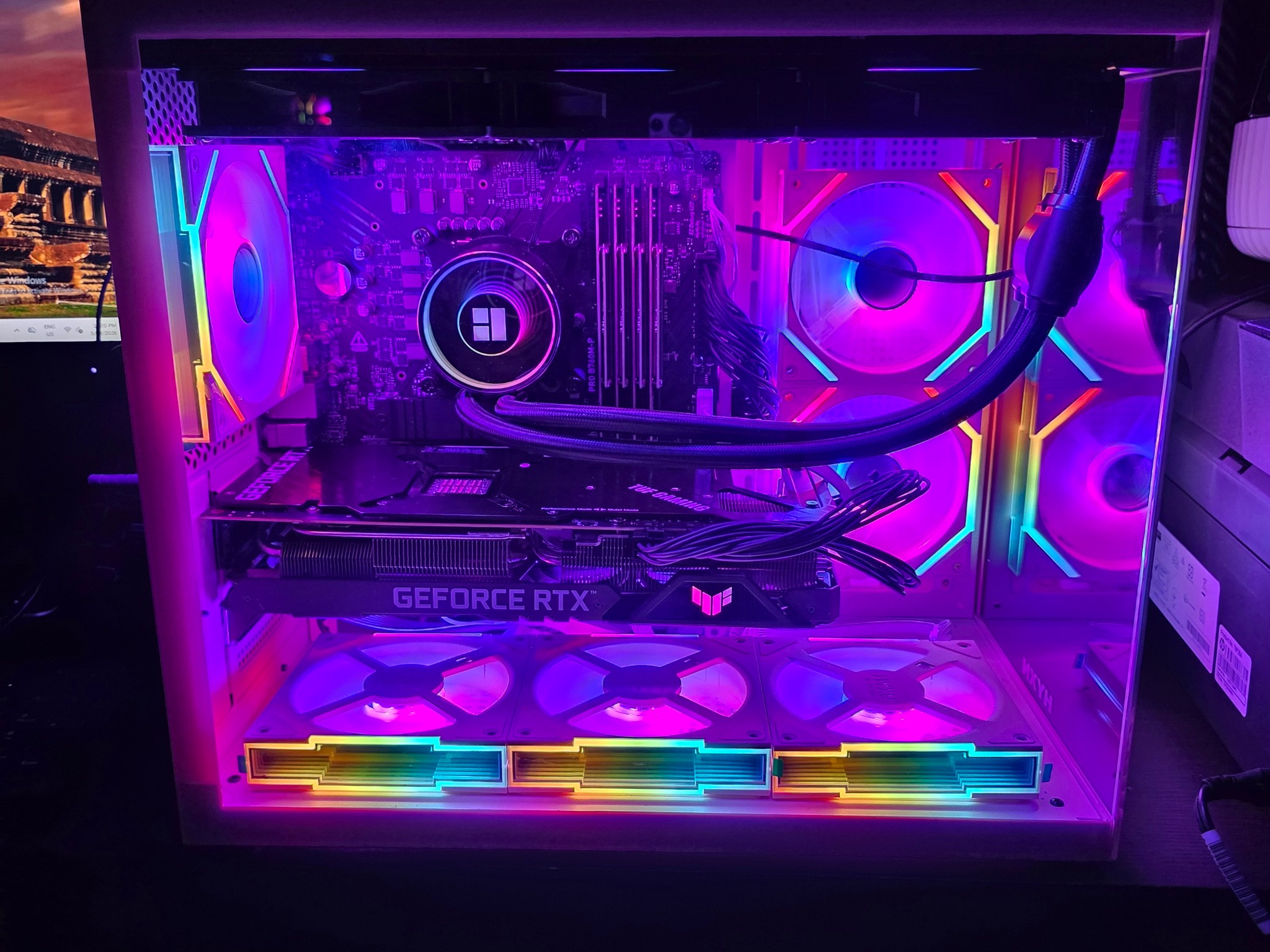 Pink Gaming PC –  RTX 3080| DDR5 | RGB | 12th Gen Build