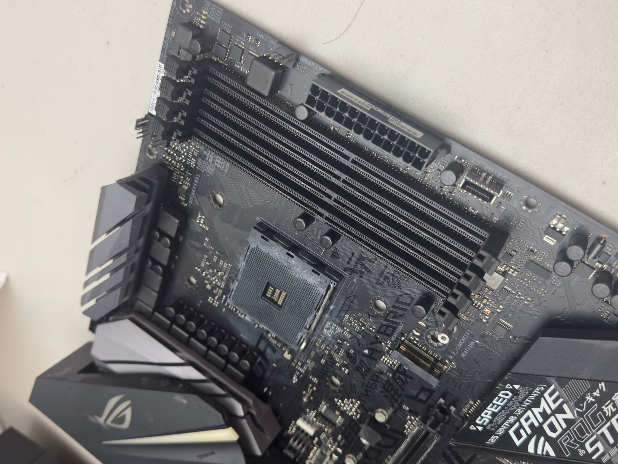 ASUS ROG STRIX X470-F Gaming