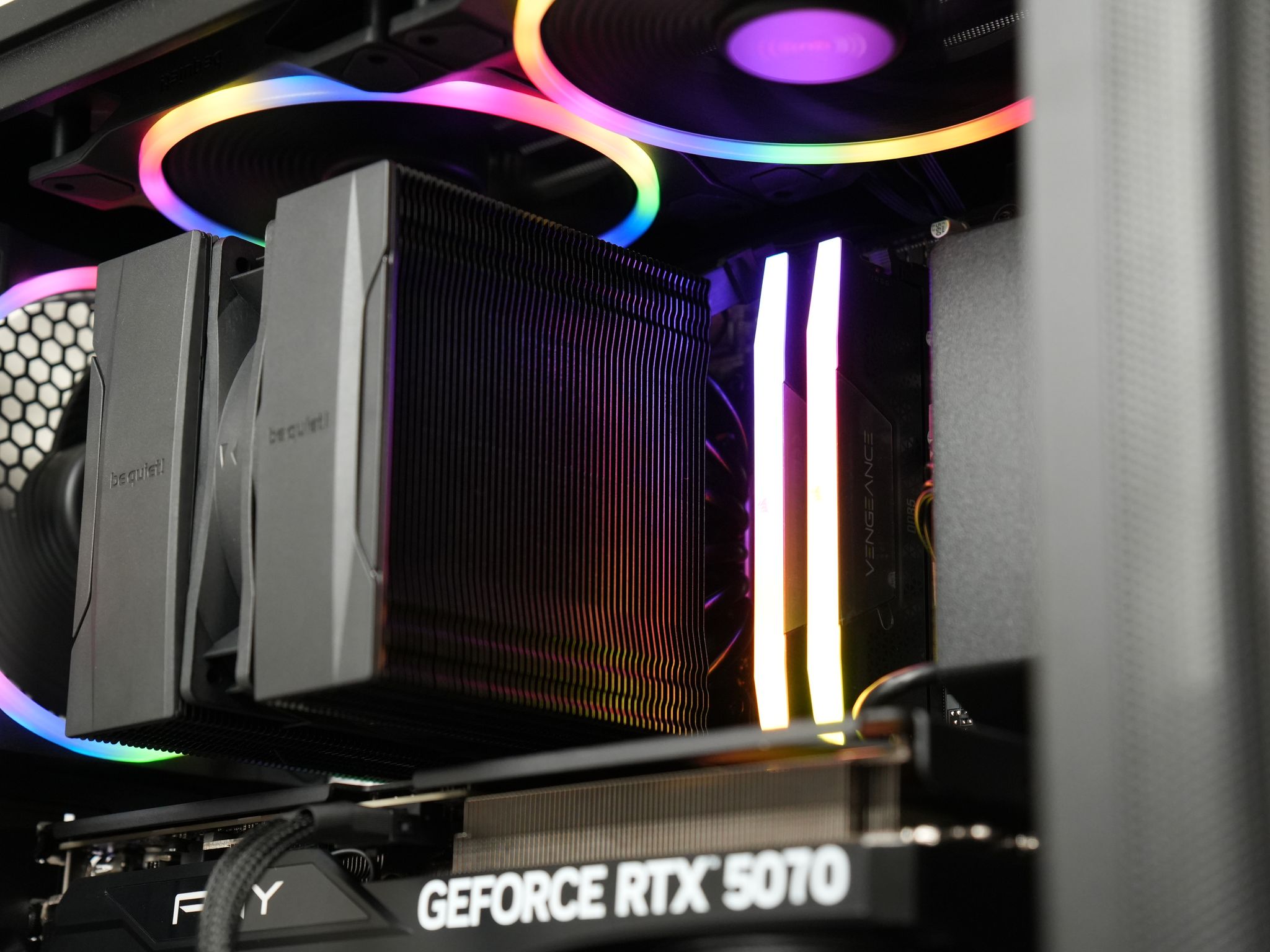 Gaming PC | RTX 5070 | 32GB DDR5 | RYZEN 5 | 1TB SSD | WINDOWS 11 | WIFI & BT