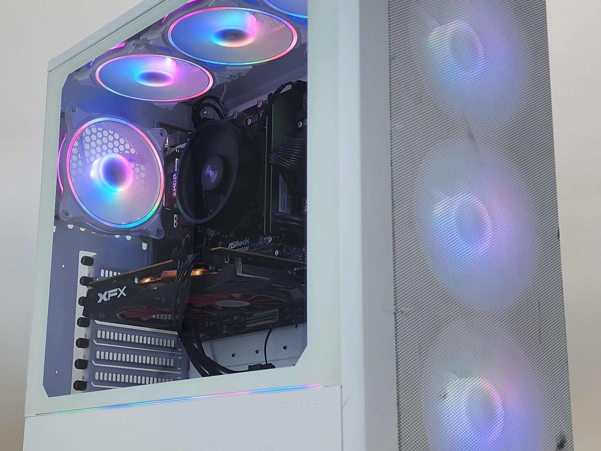 Gaming PC Ryzen 5 1600 8GB RAM 256GB SSD + 500GB HDD RX 470 8GB Win11 Computer