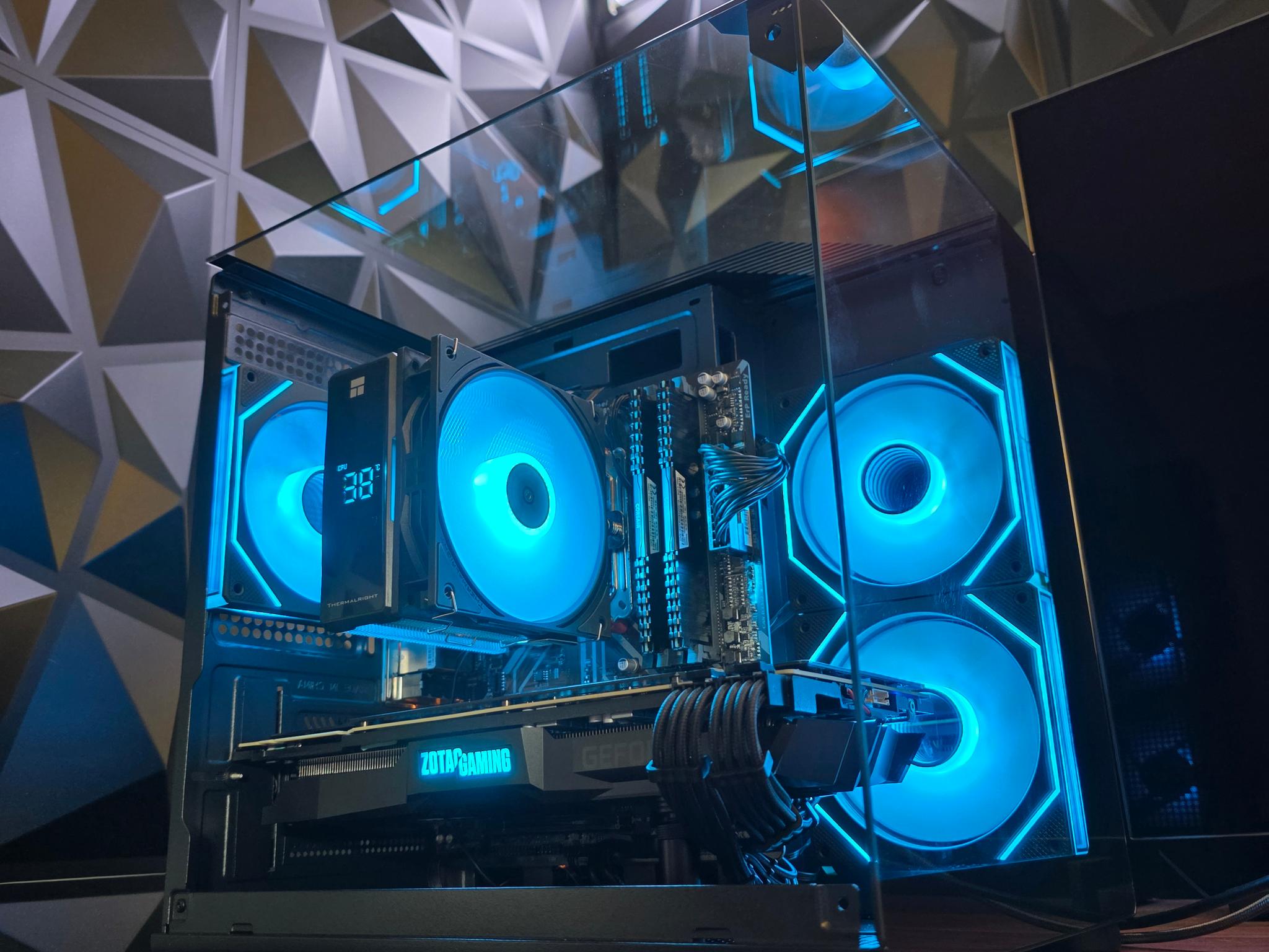 RTX 2080 SUPER + RYZEN 5 3600 PC
