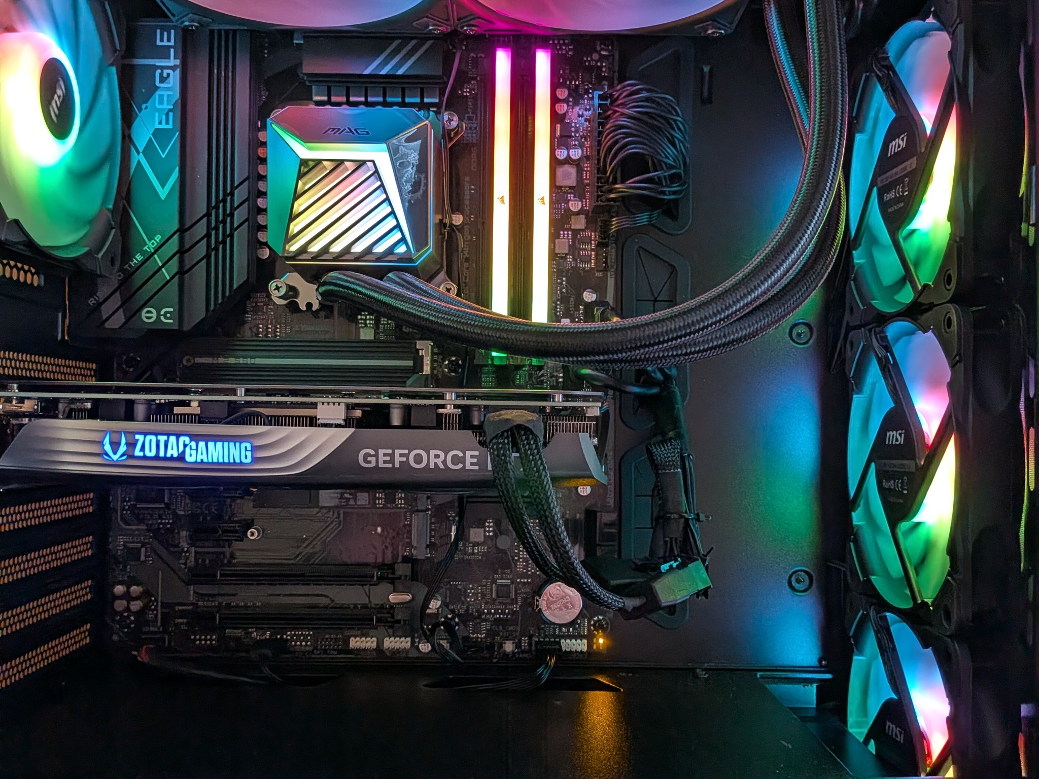 i9 13900K | RTX 4070 Super 12GB | 32GB | 1 TB SSD | 850W GOLD