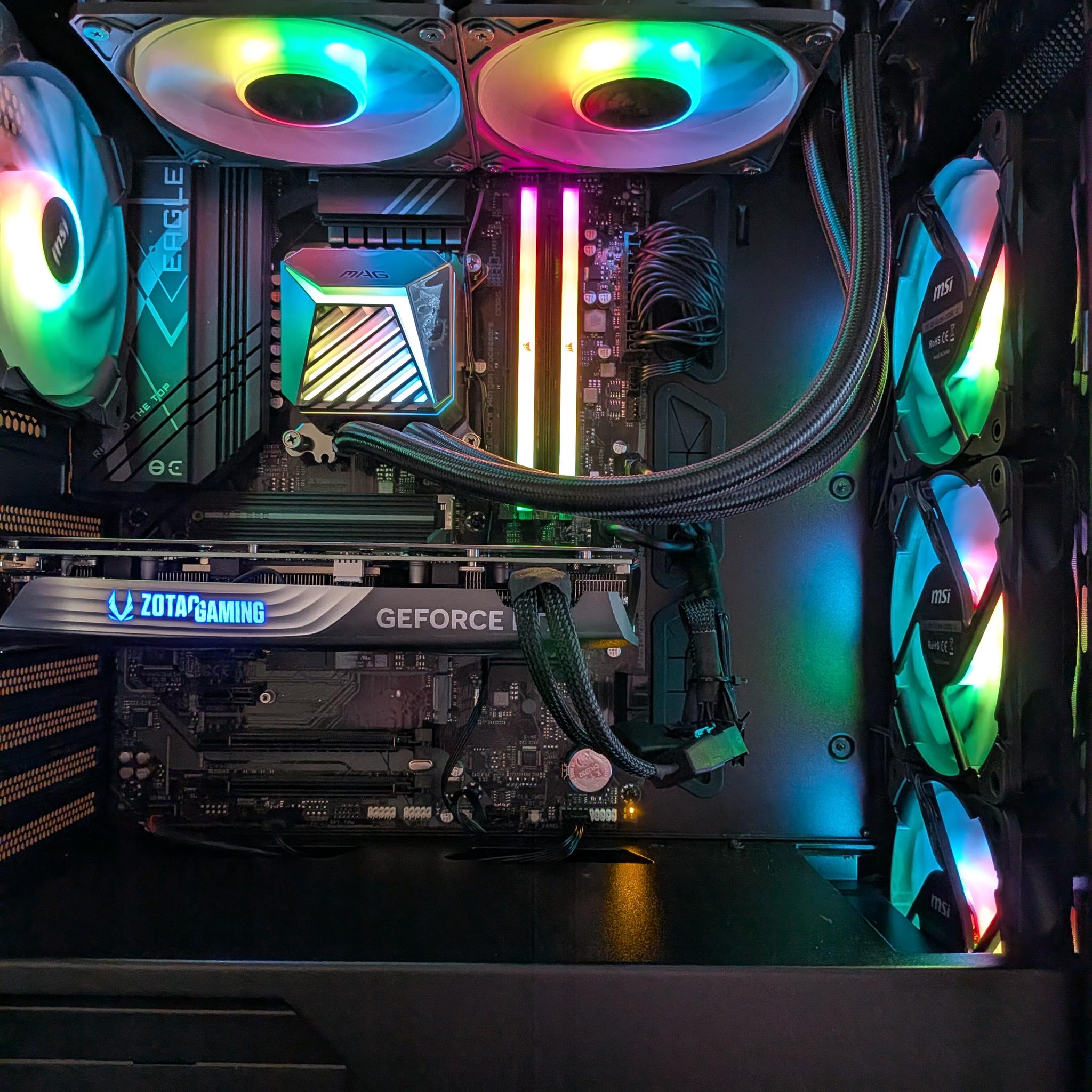 i9 13900K | RTX 4070 Super 12GB | 32GB | 1 TB SSD | 850W GOLD