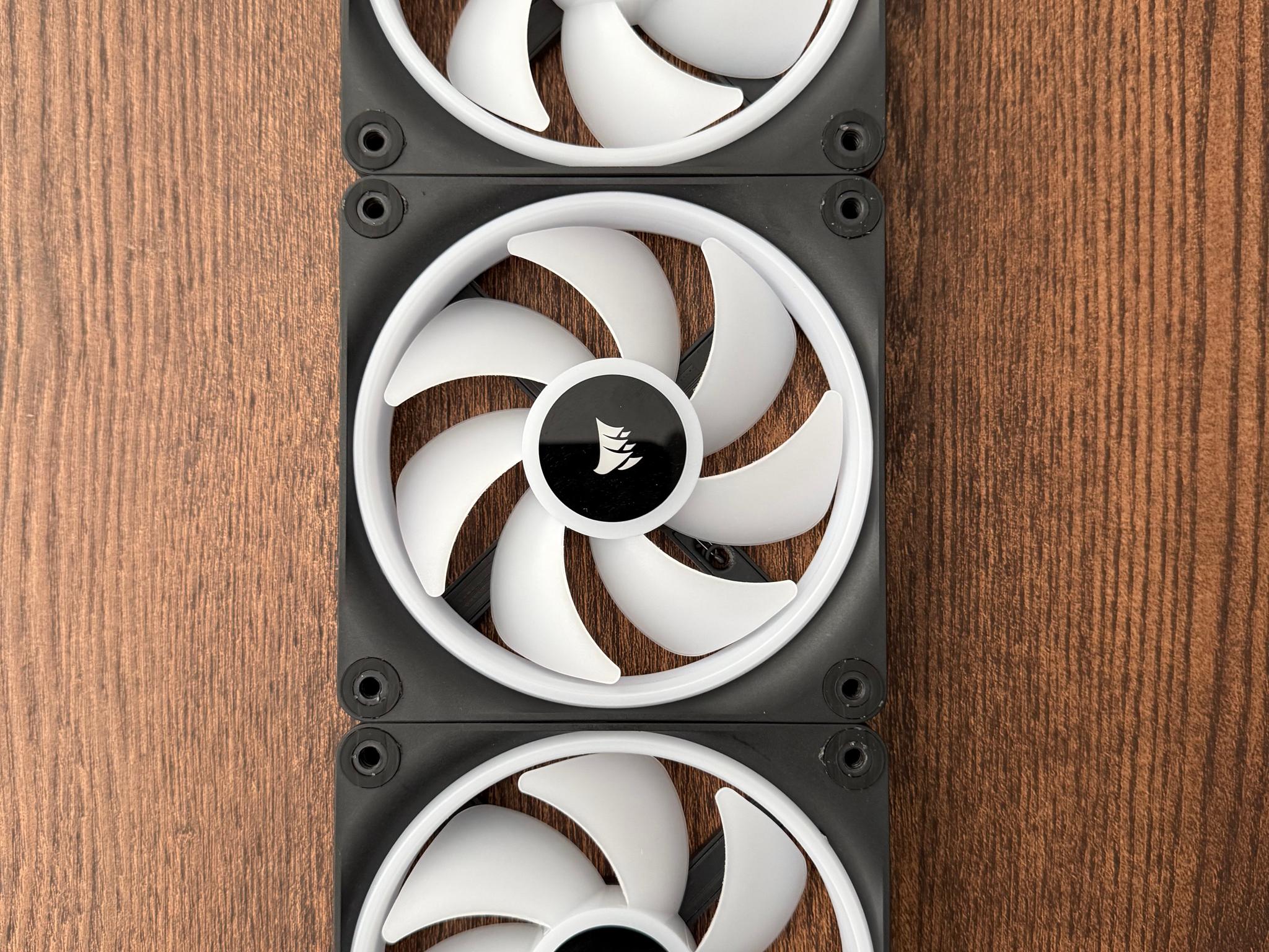 Corsair iCUE Link QX120 RGB 3 Fan Kit