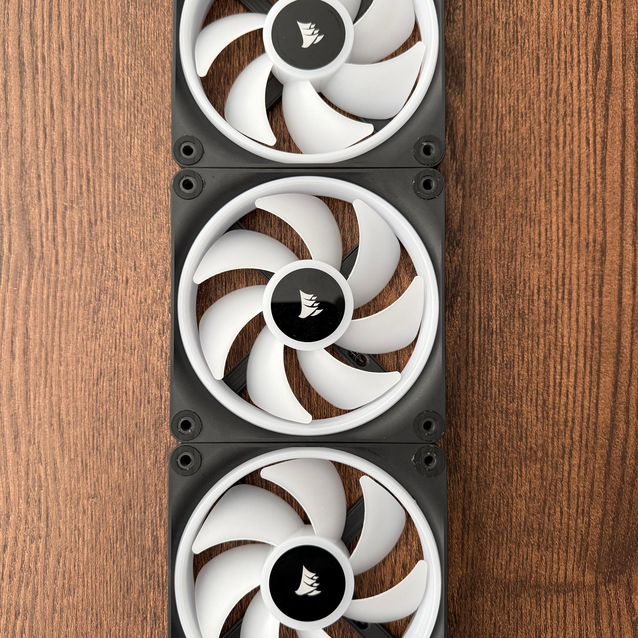Corsair iCUE Link QX120 RGB 3 Fan Kit