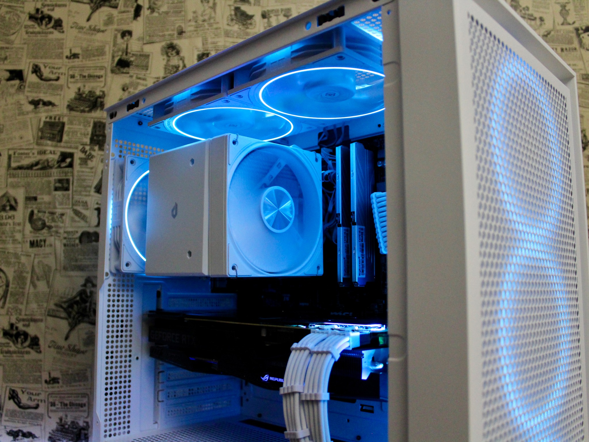 🔳 Winter Ti | Ryzen 5 5600 | 32GB Ram | 2080 TI | 1TB M.2 | W11 + WiFi