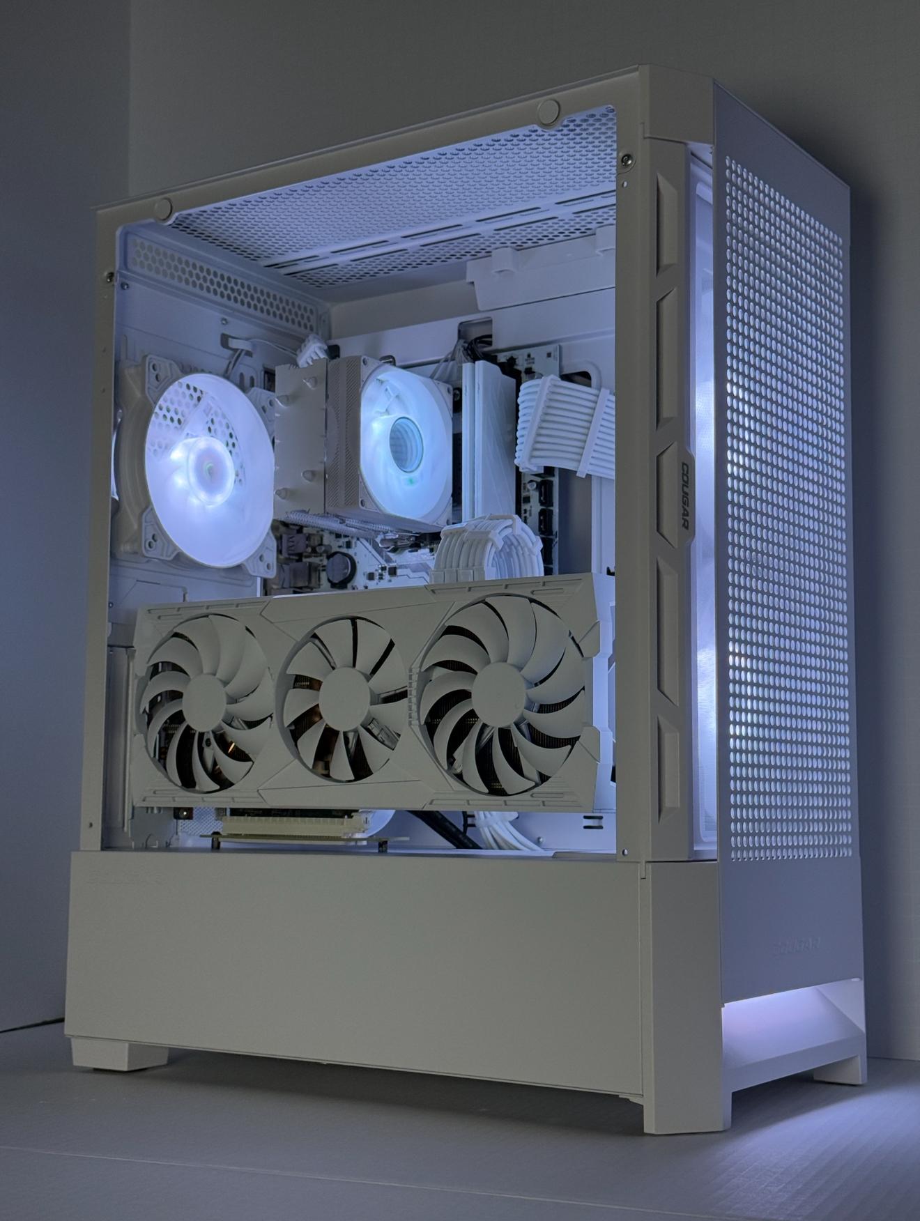 ⚪️FROSTBYTE STRIKER⚪️ 5700XT | RYZEN 5 | 16GB DDR4 | 1TB M.2