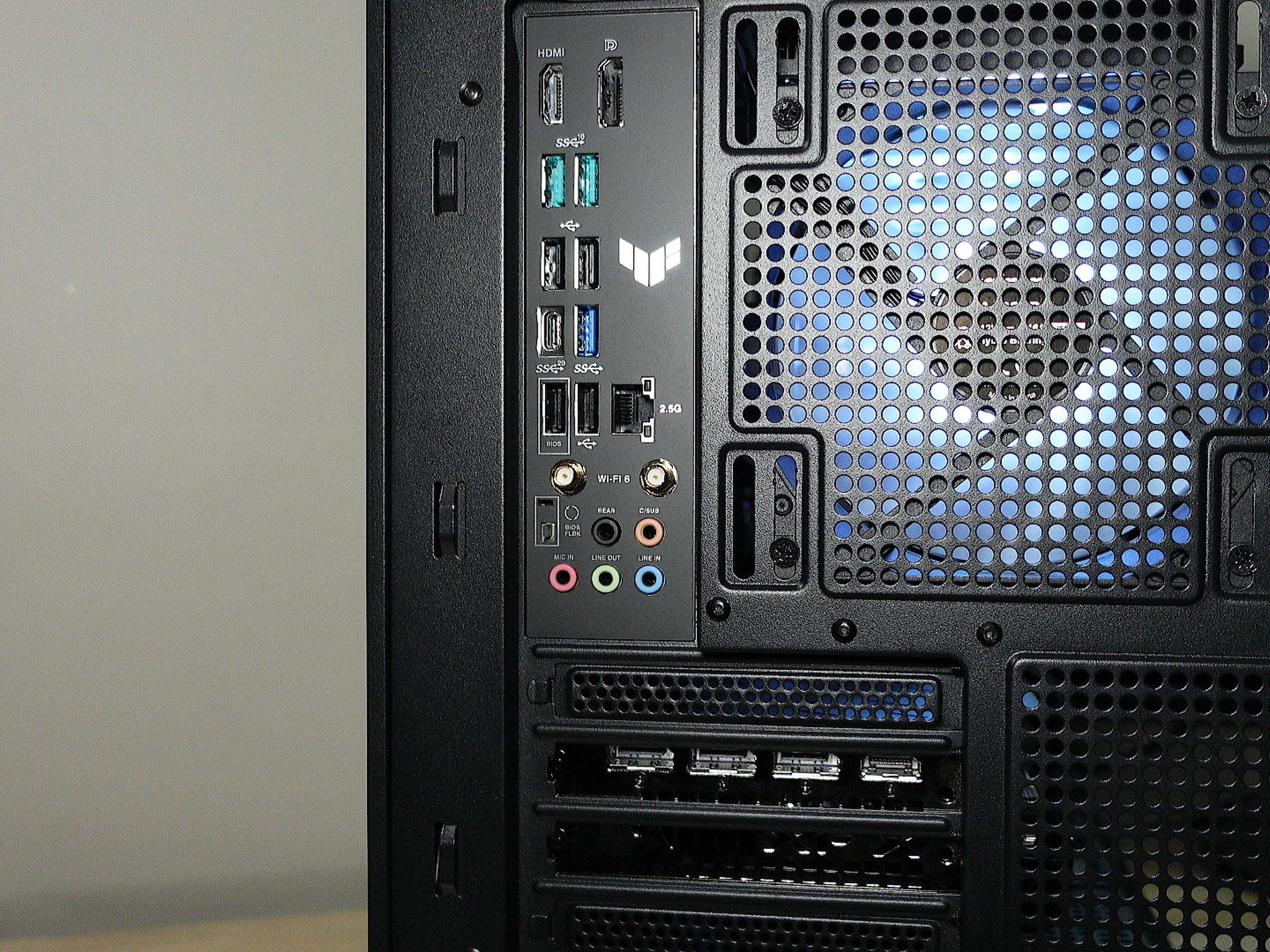 🔥🟡RX 7700 XT Gaming PC | Ryzen 5 7600X | 32GB DDR5-6000 | AIO | 1TB M.2 SSD | RGB | WiFi 🚀