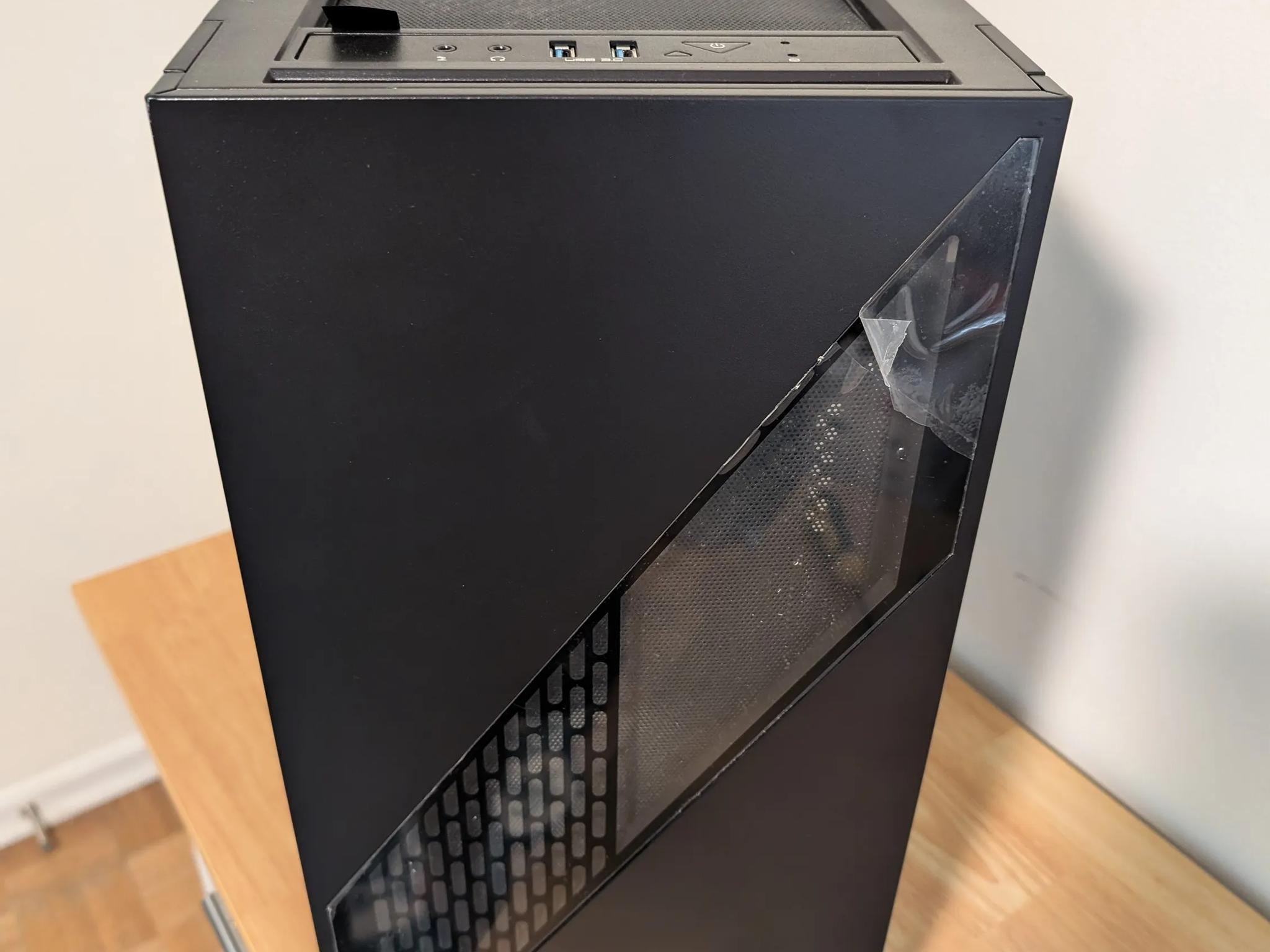 iBuyPower Case, Keyboard, and Mouse pad
