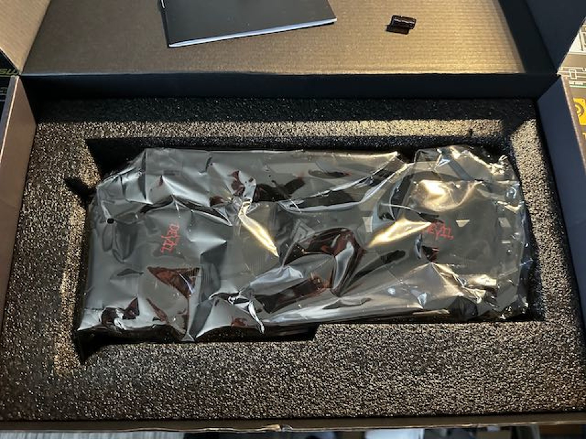 PowerColor Radeon RX 5700 XT 8 GB Red Devil Video Card