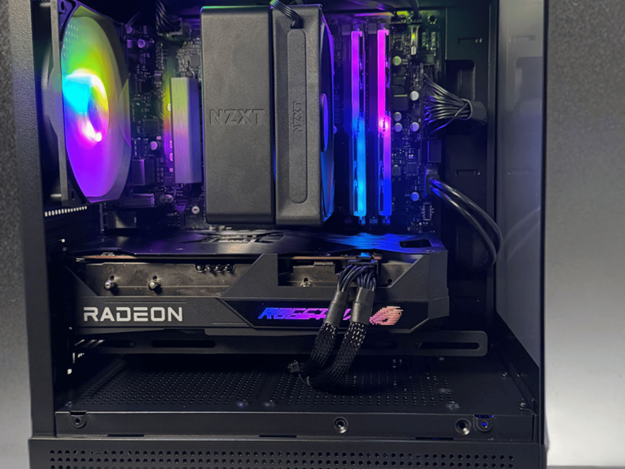 CUBIX- GAMER | Radeon RX 6600 XT |Core i5-14400F | 1TB SSD | 16GB DDR4 RAM | BT\WIFI