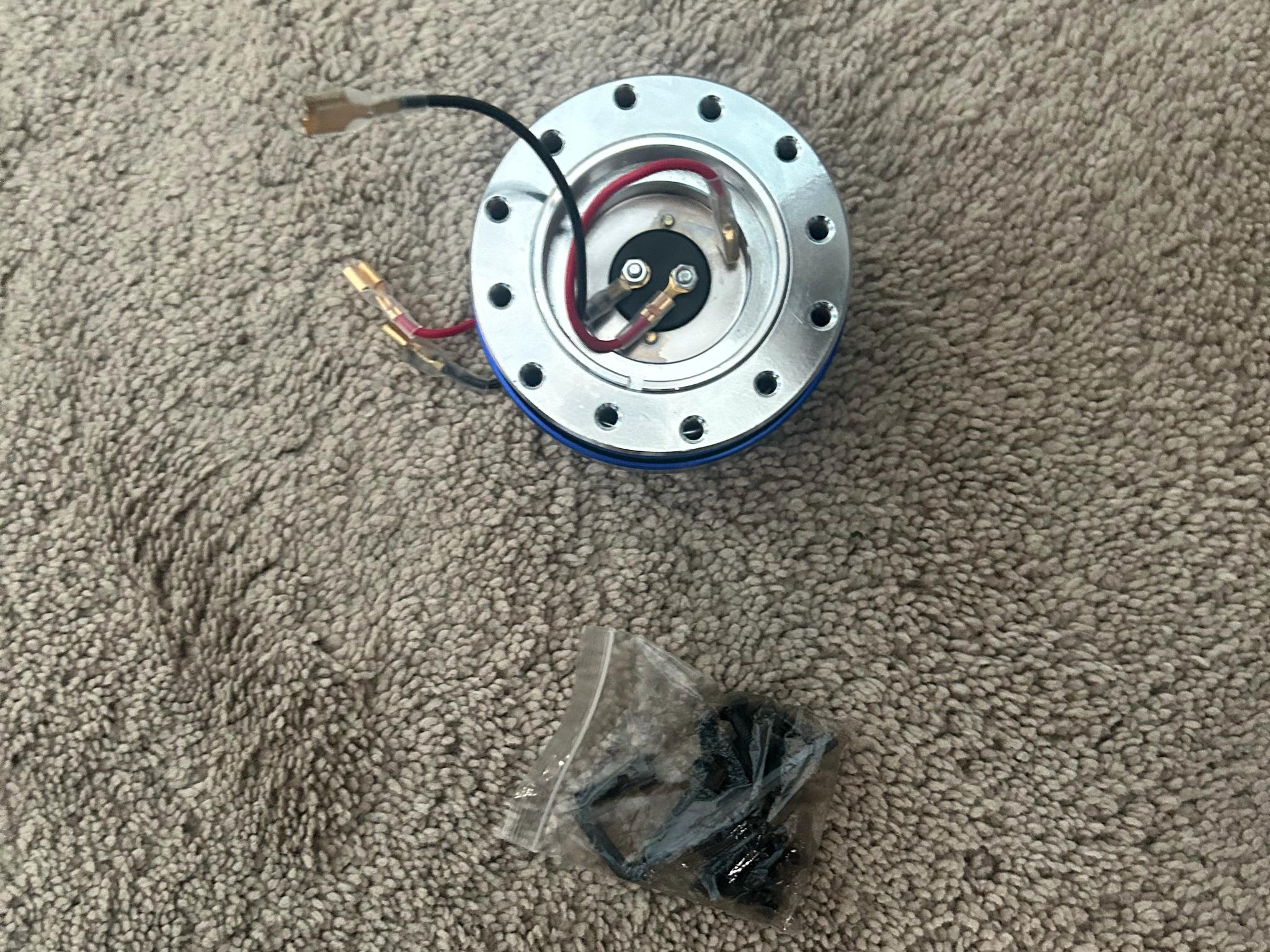 New open box quick release adaptor