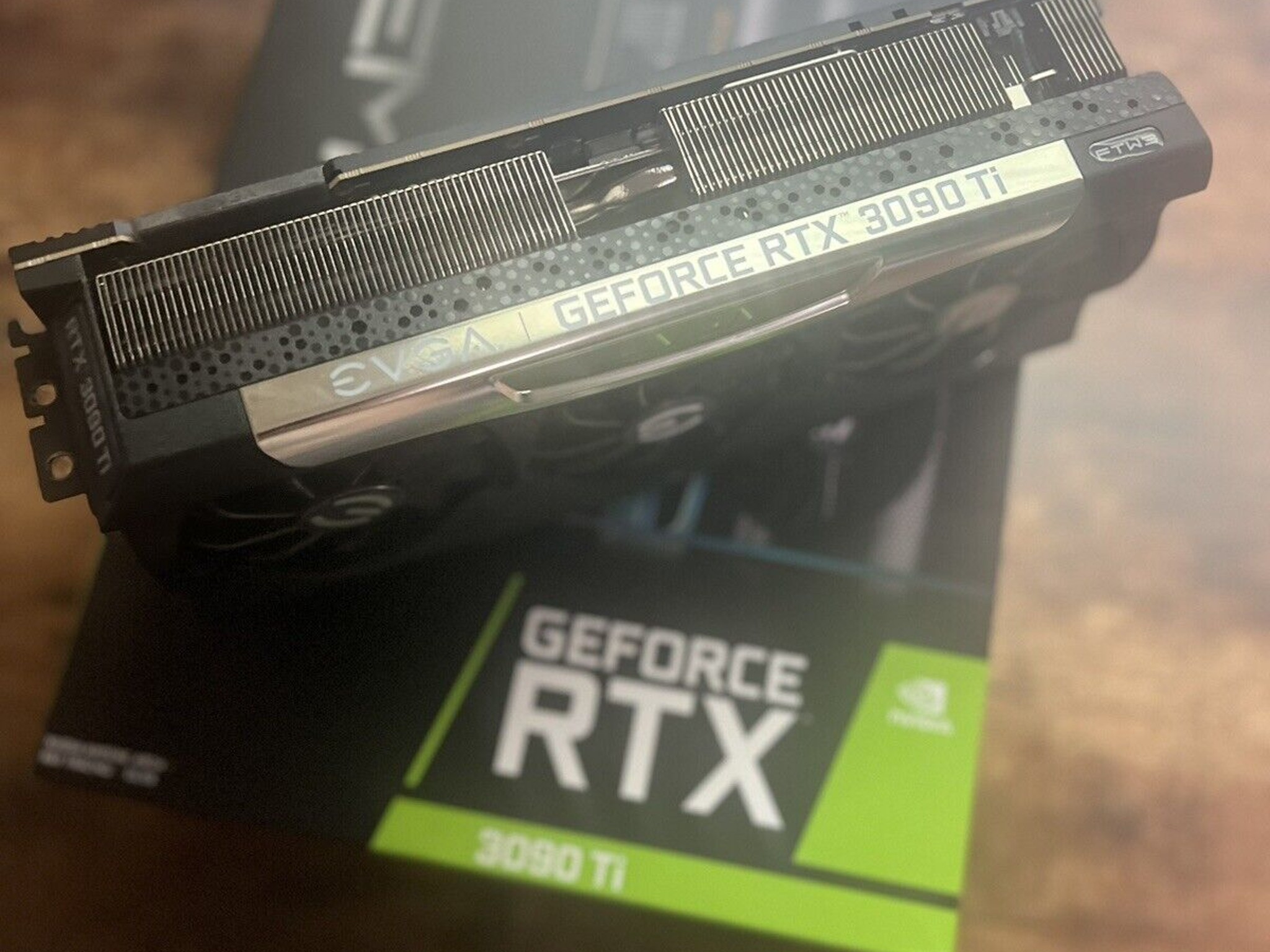 EVGA GeForce RTX 3090 Ti FTW3 ULTRA GAMING