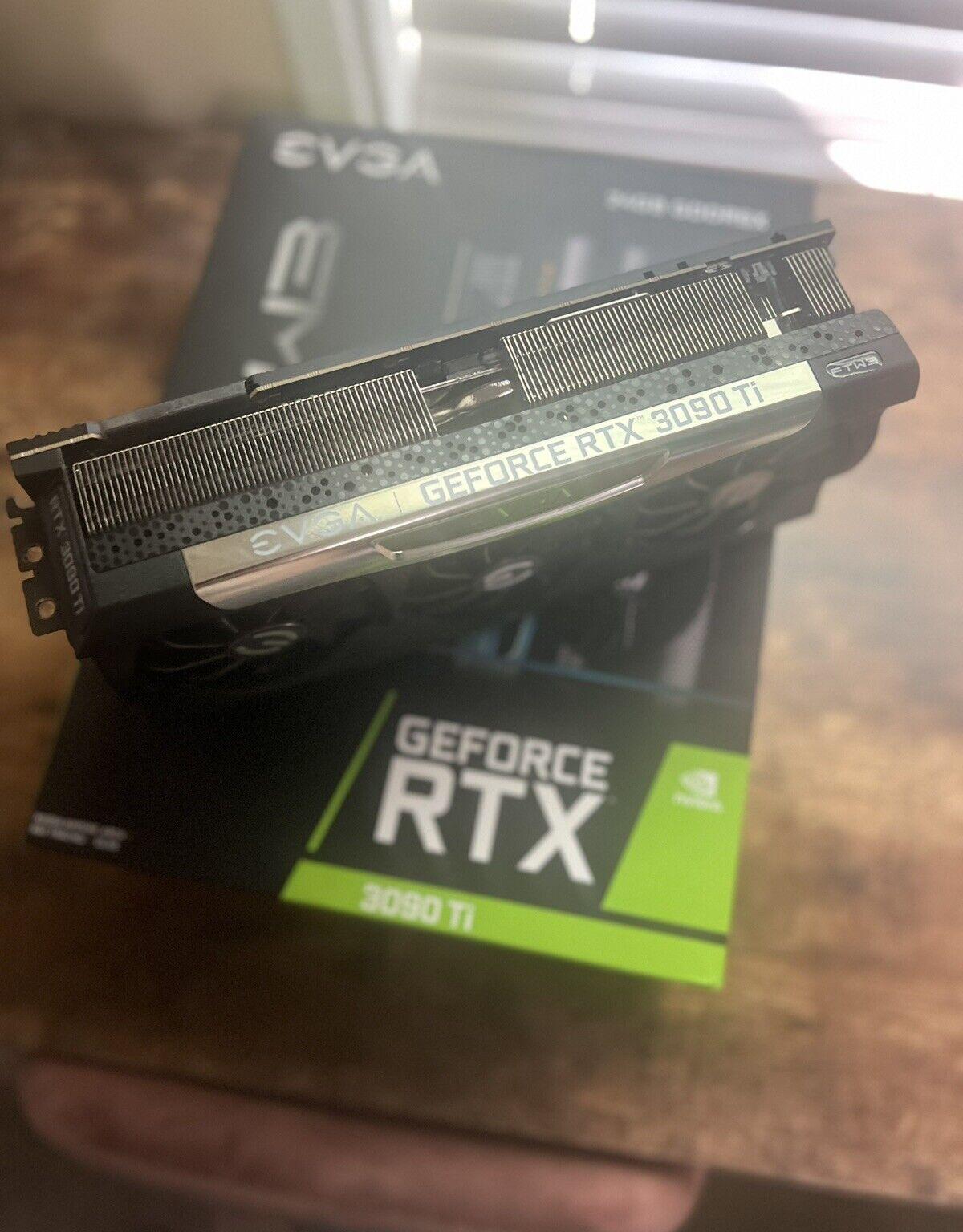 EVGA GeForce RTX 3090 Ti FTW3 ULTRA GAMING