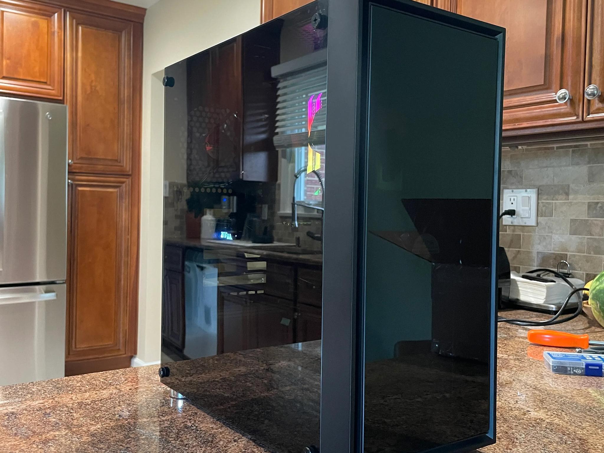 Funz Px - RTX 2070 Super // Ryzen 5 3600 // 32GB RAM // 2TB M.2 SSD