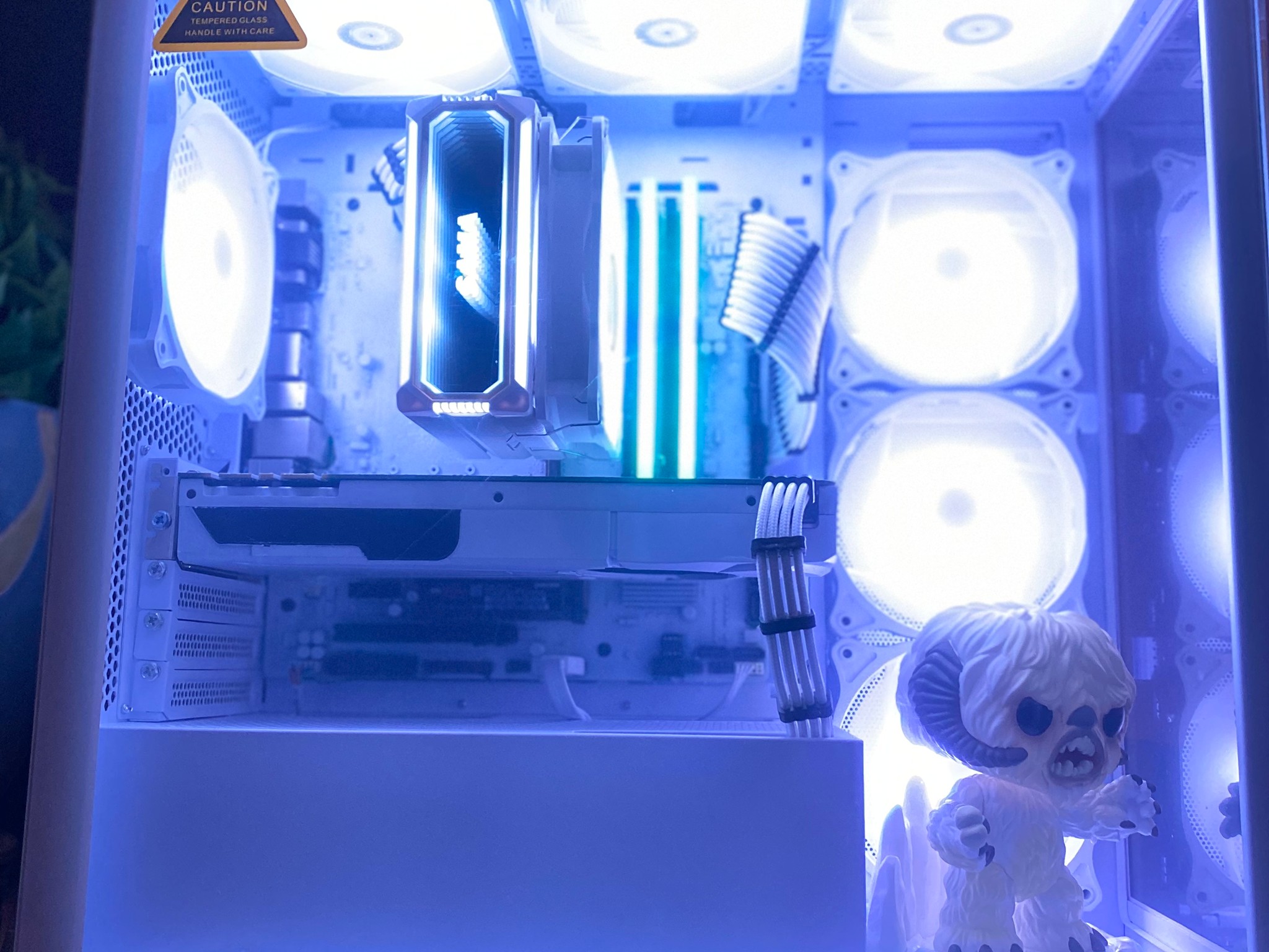 Blizzard King🧊👑| I7-7700| GTX 1080 8GB| 16GB Gloway RGB DDR4| 1TB NVMe SSD| Windows 11 Pro