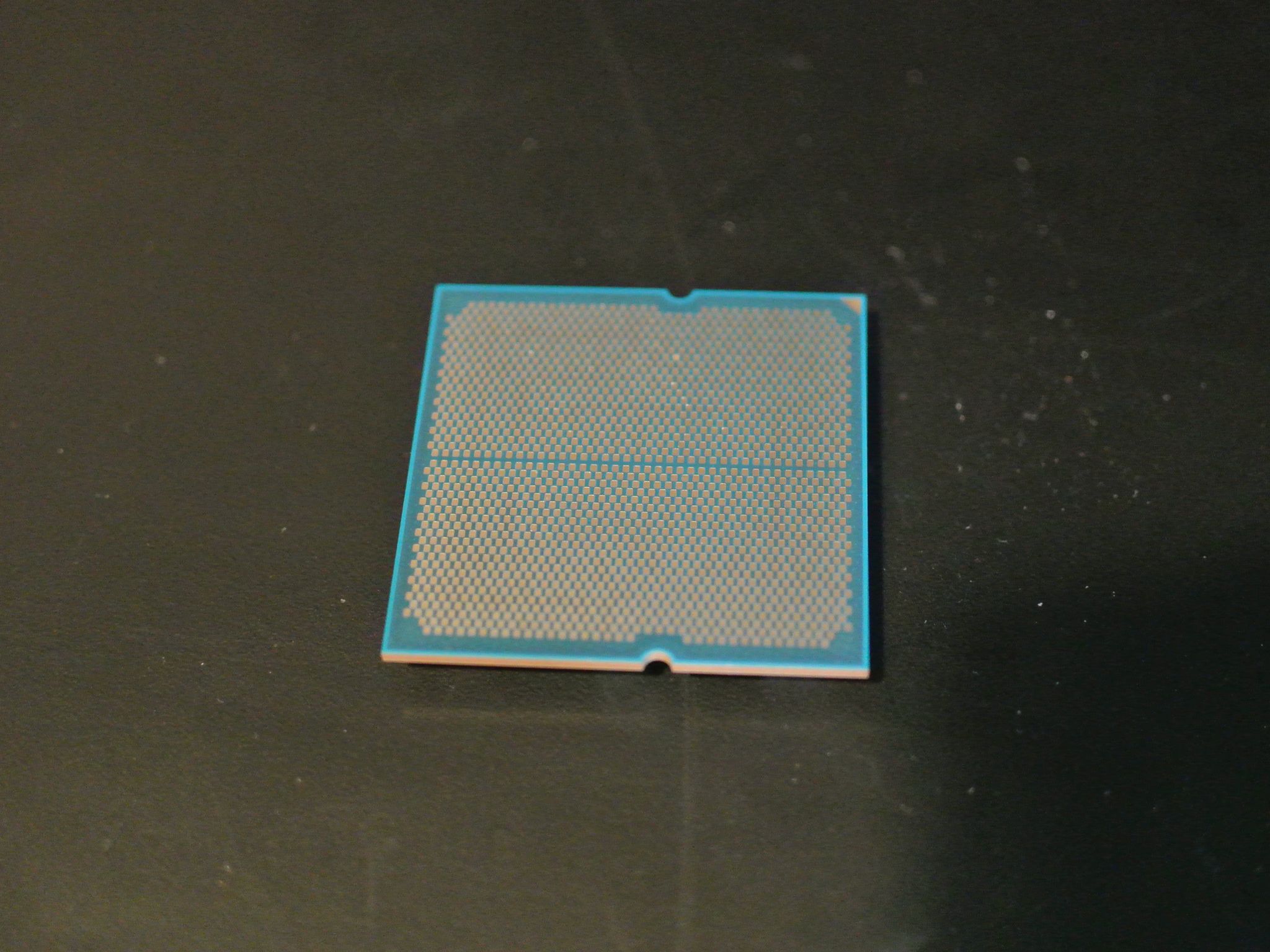 AMD Ryzen 7 8700G 8-Core CPU w/ APU (Radeon 780M Graphics)