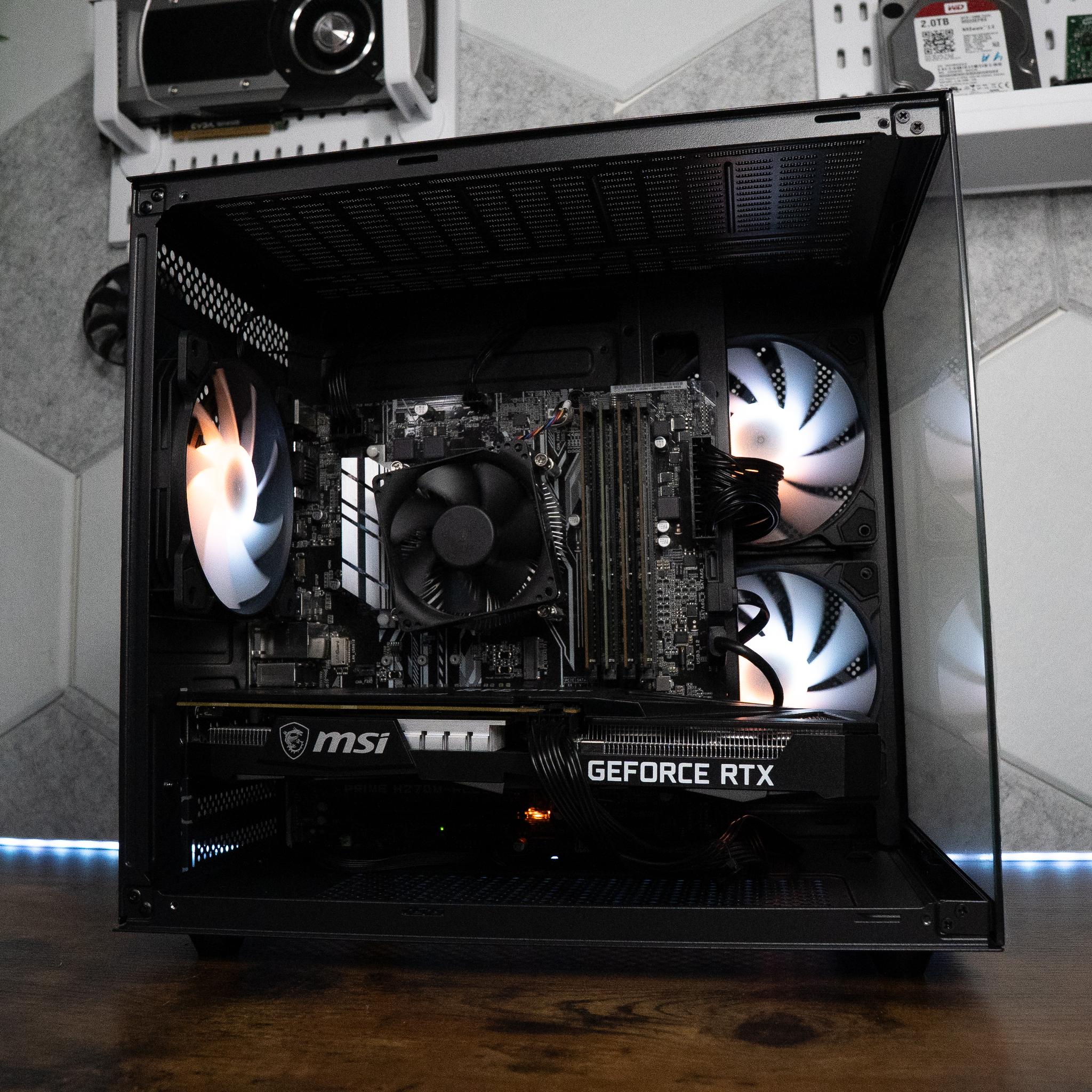 🌌🛰️ | MSI GAMING GeForce RTX 3060 12GB | INTEL i7 7700 | 32GB DDR4 RAM | 2TB SSD | Y2K Hero SILVER
