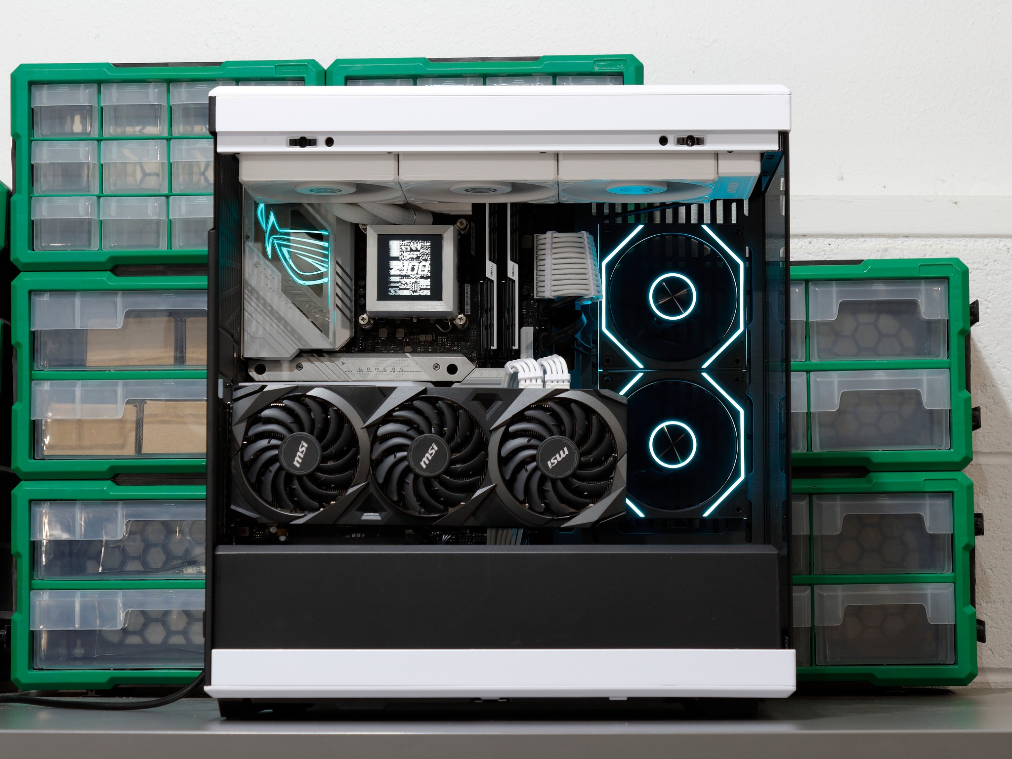 RTX 3080 | i7-12700KF | 32GB DDR4 | 1TB NVME