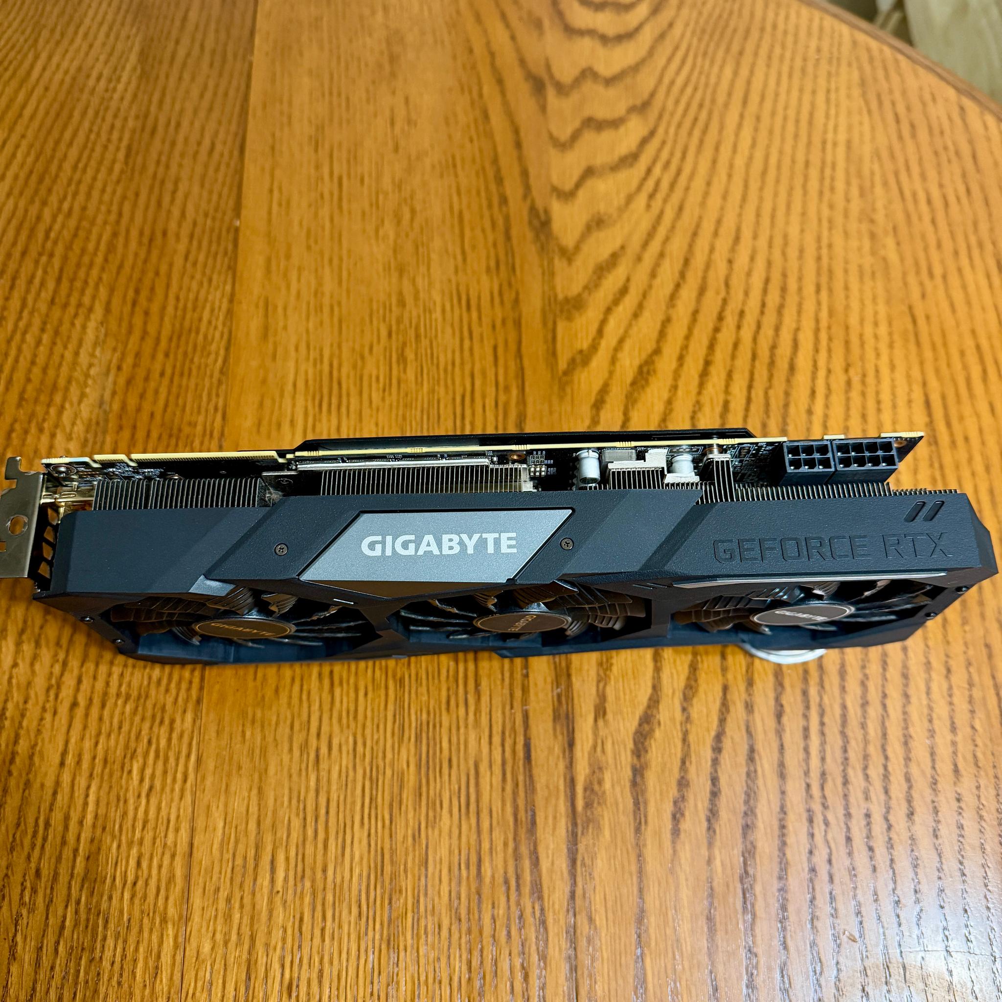 GIGABYTE GeForce RTX 2080 SUPER WINDFORCE OC 8G