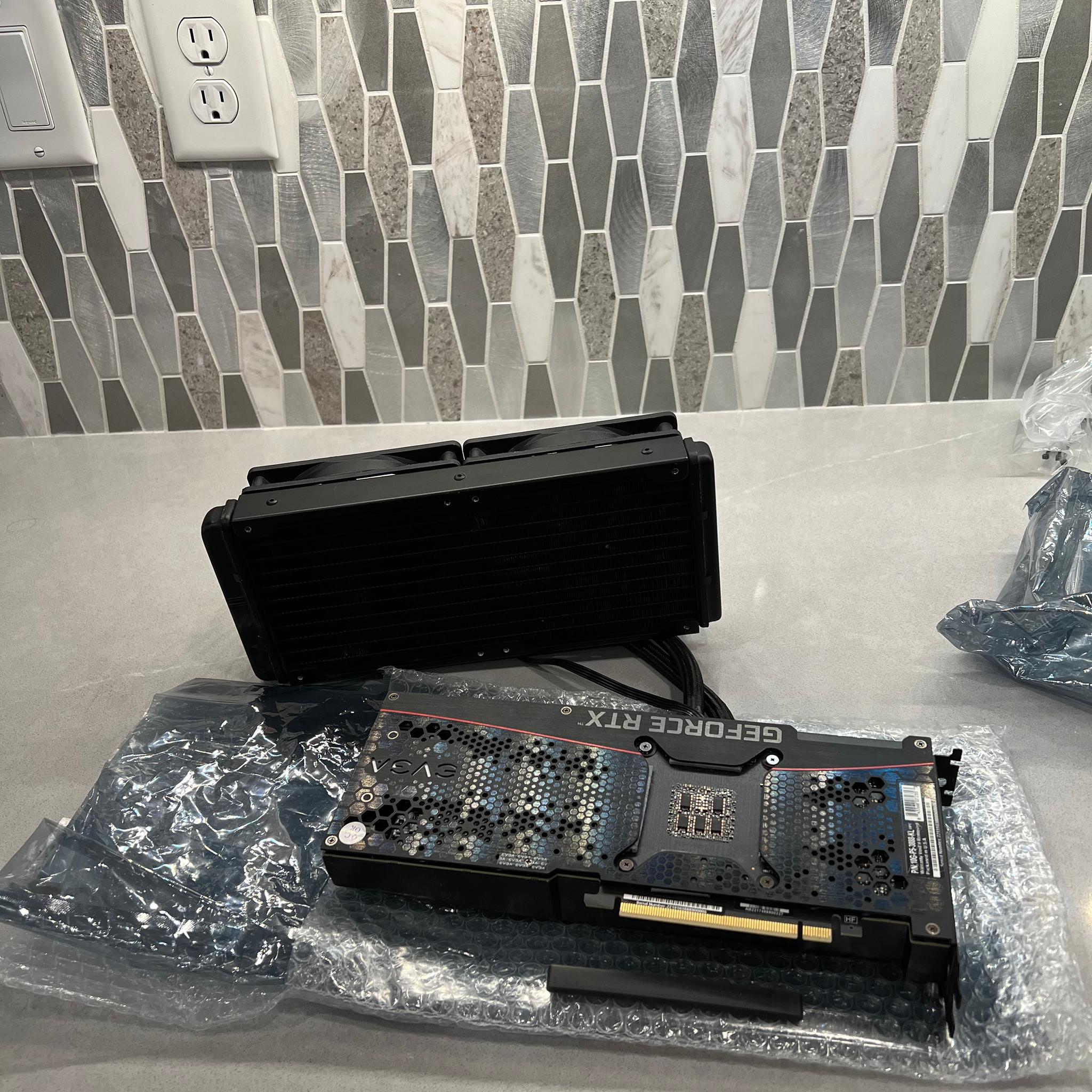 EVGA GeForce RTX 3080 XC3 ULTRA HYBRID GAMING 10GB - COPPER MODDED