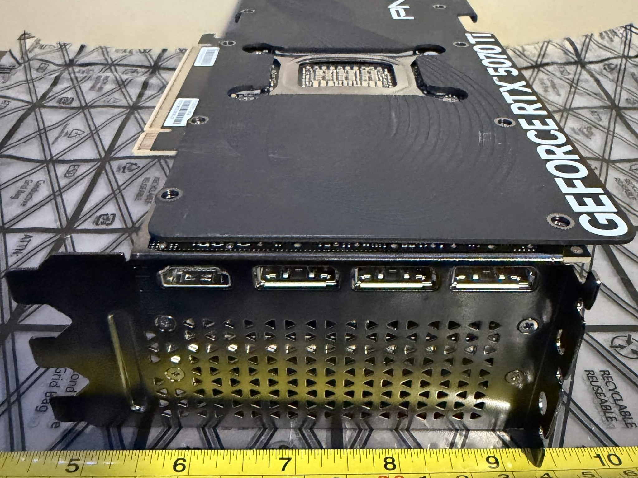 PNY VERTO GeForce RTX 5070Ti
