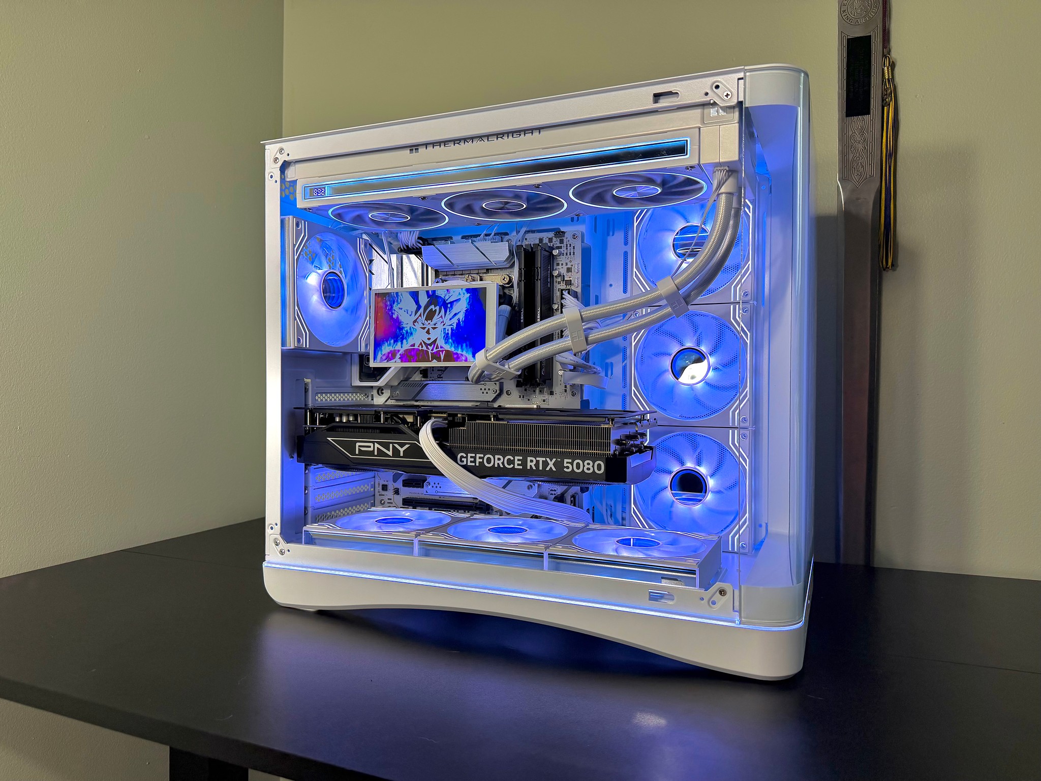 RTX 5080 | i9 14900kf | 32GB DDR5 | 2TB SSD | 5.5in LCD screen | 1000W Power Supply White Gaming PC