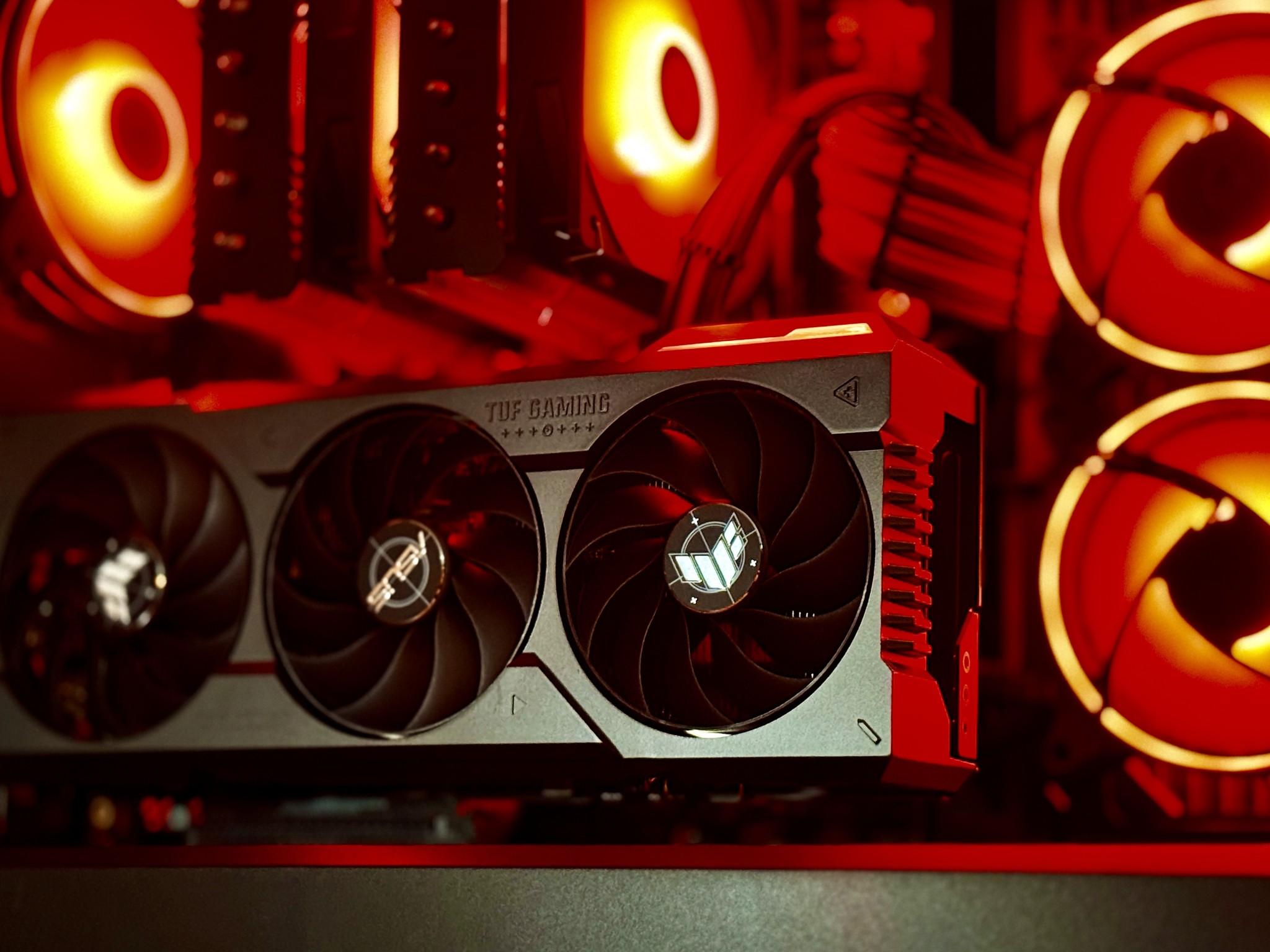 ♦️Onyx Red♦️ RTX 4070 Ti Super / AMD R7 7800X3D / 2TB NVME / 32GB RAM / Air Cooled / Windows 11 Pro
