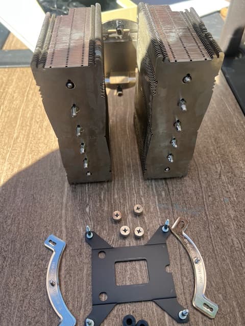 Noctua NH-D15 Premium 6 Heat Pipe Dual Tower CPU Cooler W/O fans.