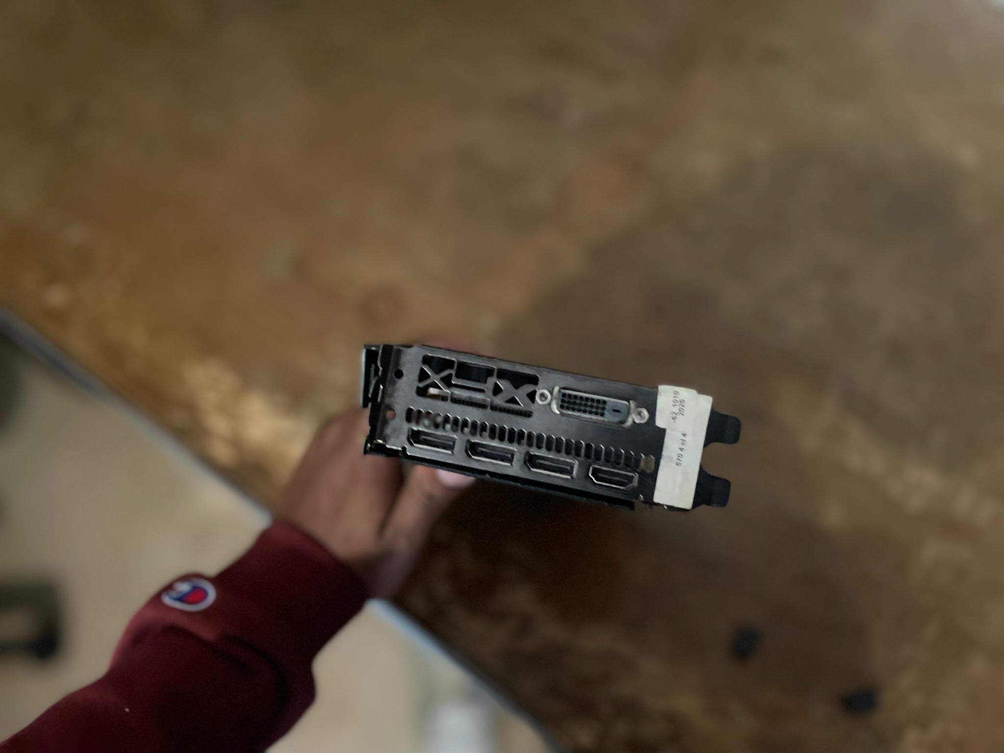 XFX AMD Radeon Rx 570 4gb