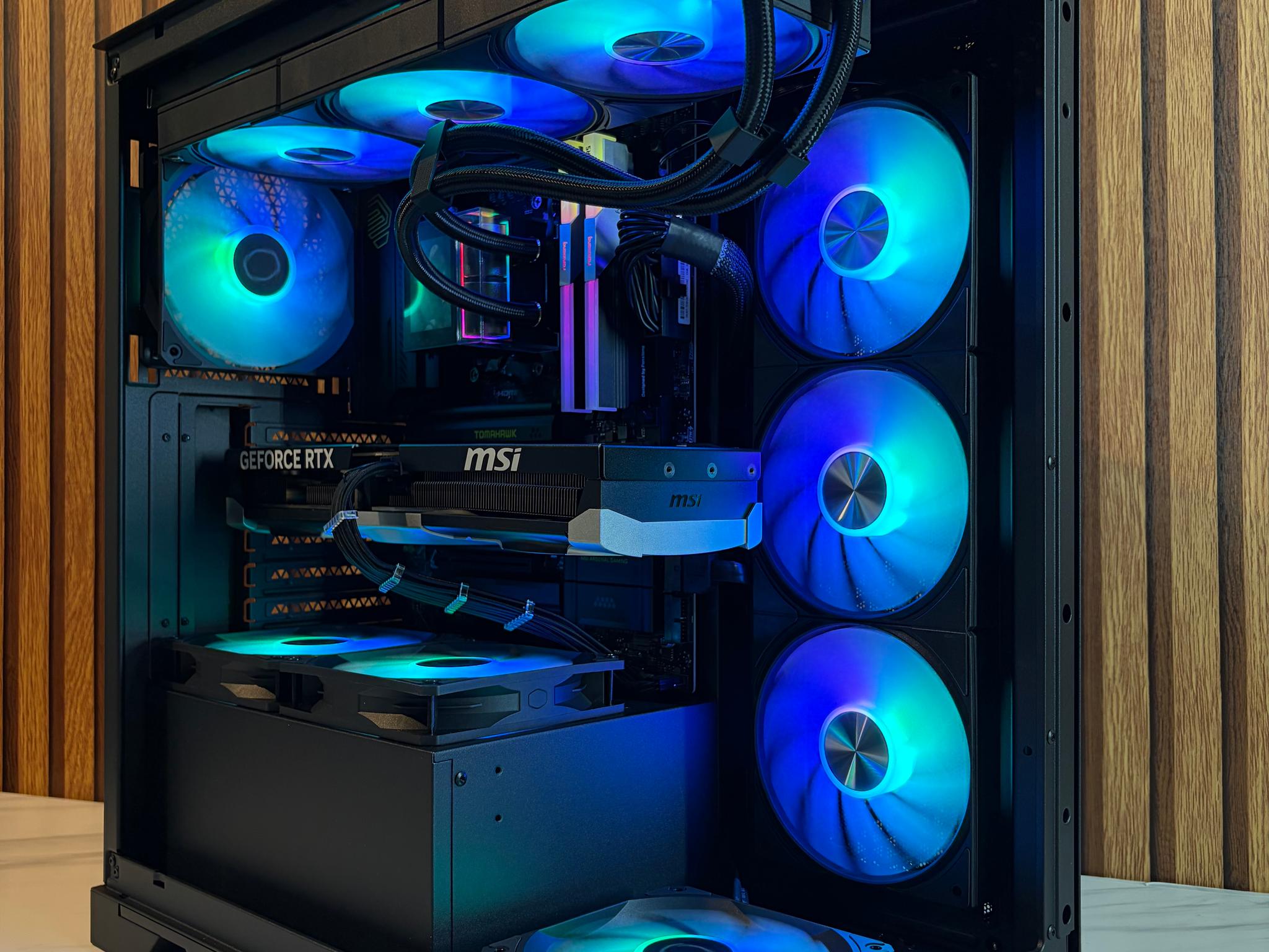 RTX 5080 | RYZEN 7 9800x3d | 48GB DDR5 7200MHZ | 2TB NVME | X870 MOTHERBOARD | 1300W