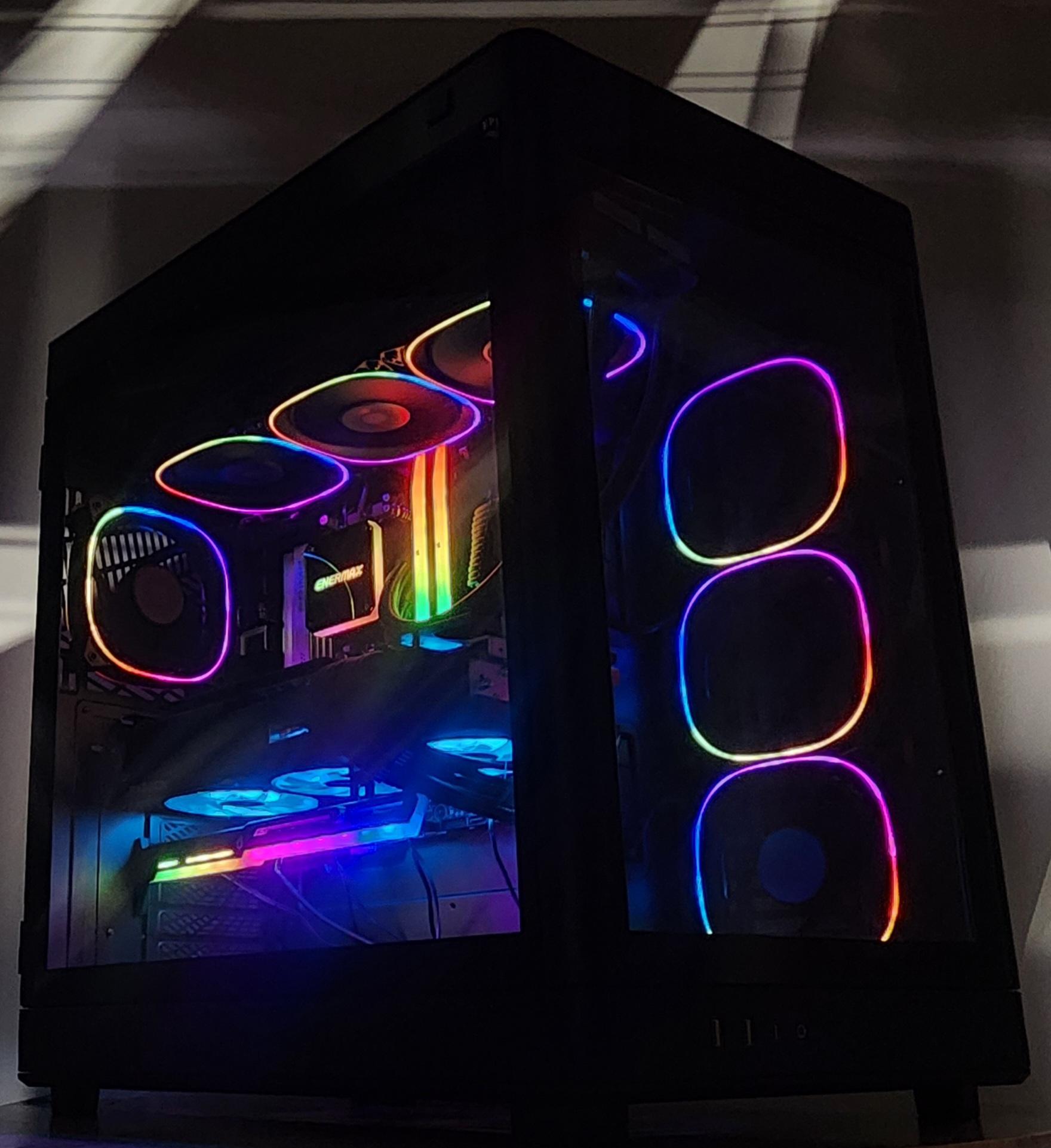 Gaming PC Ryzen 9 9900X 48GB RAM 2TB SSD RX 7900 XTX 24GB Windows 11 Computer