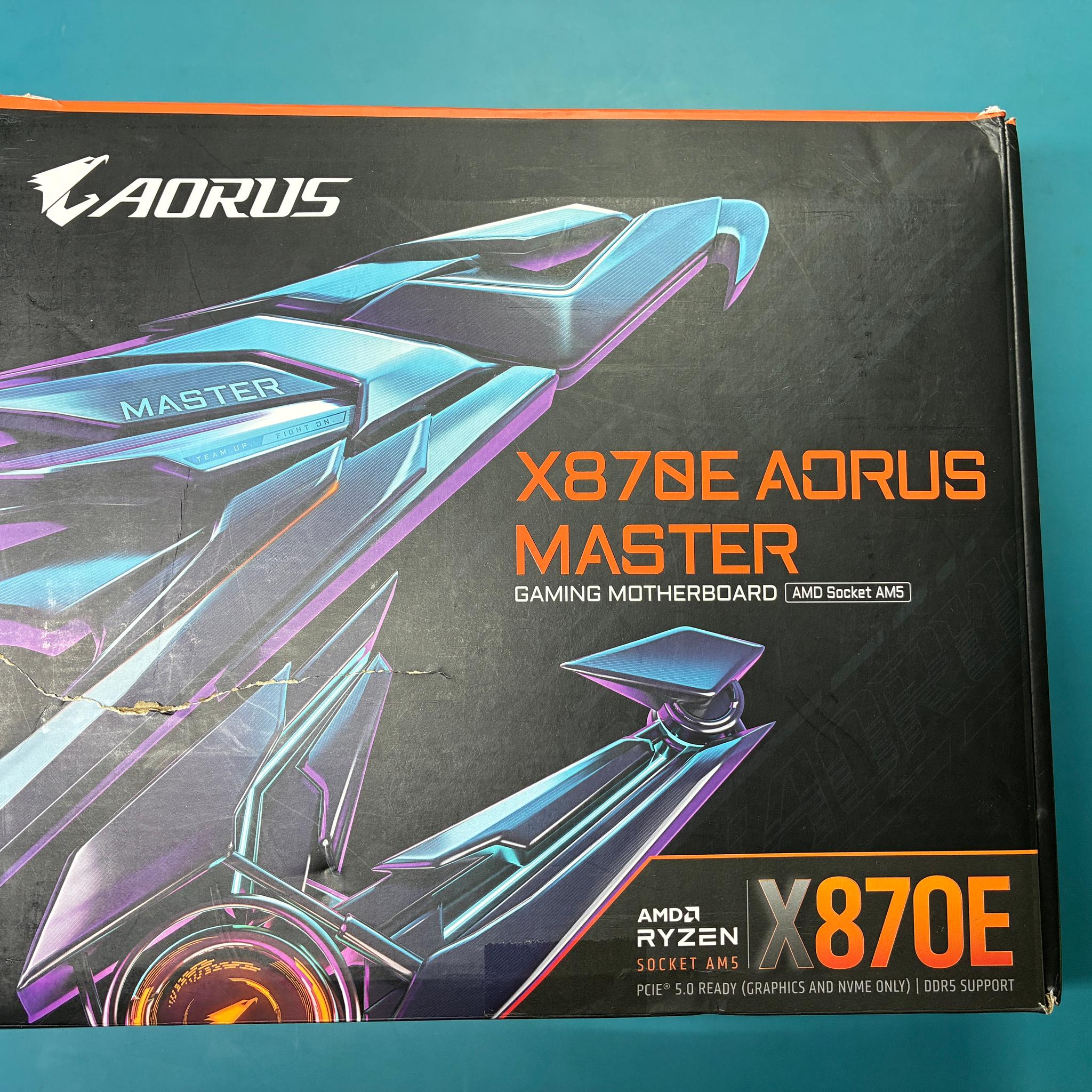 Gigabyte X870E AORUS MASTER (Motherboard)