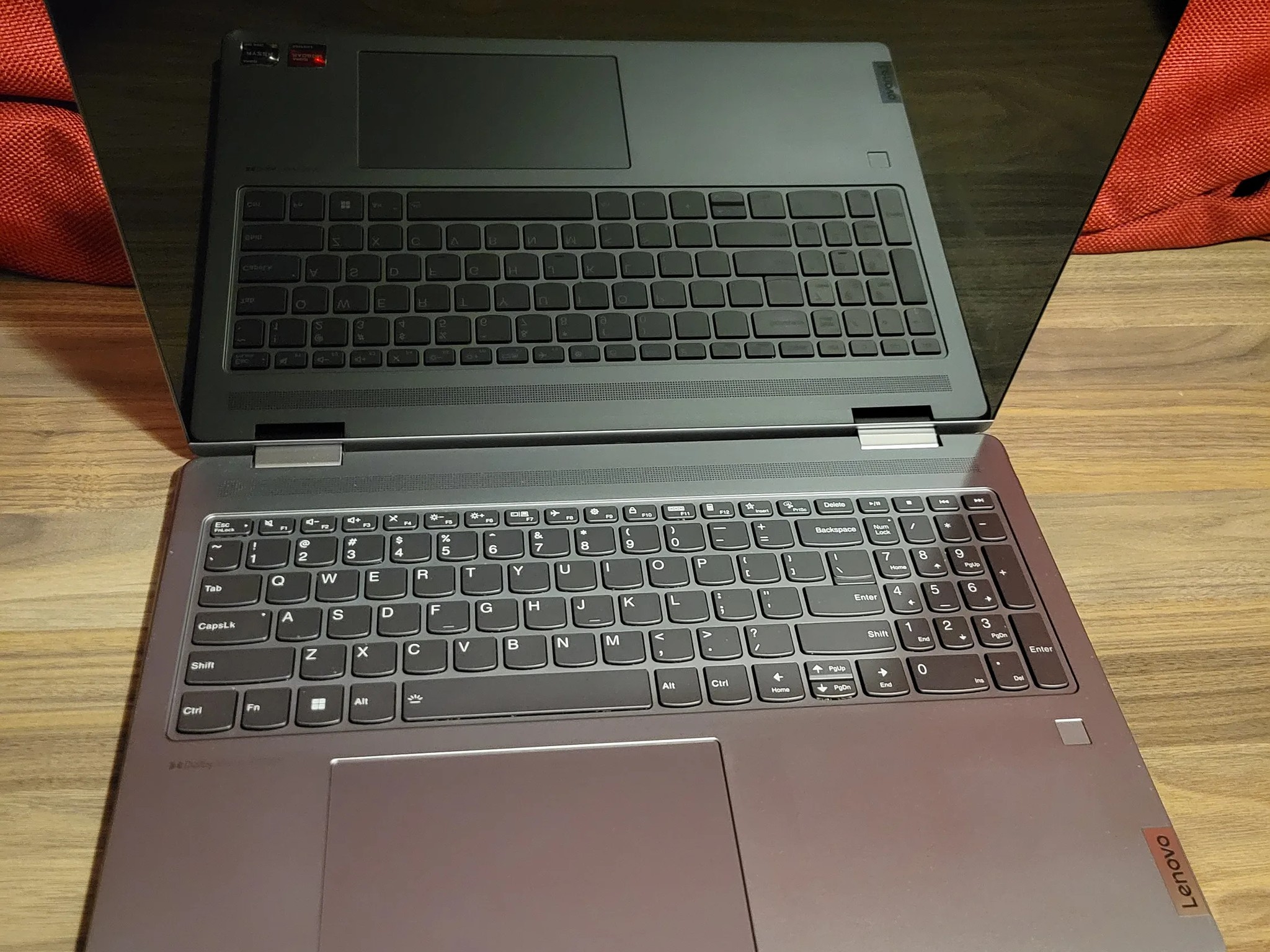 lenovo Yoga 7 laptop- 16" Touchscreen Display-16ARP8- MTM 83BS0000US