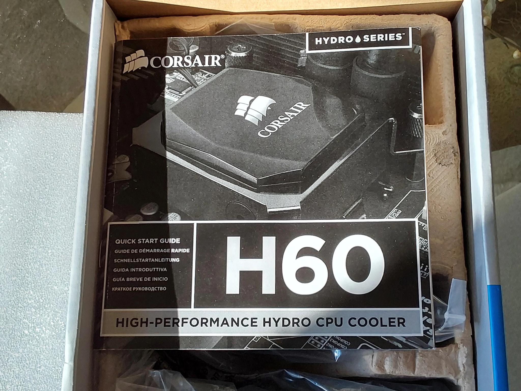 CORSAIR Hydro Series H60 (CW-9060007-WW) CPU Water Cooler