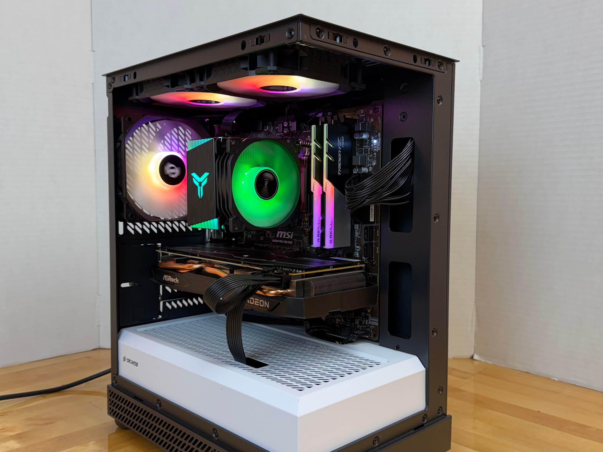 Ryzen 5 5500 | RX 6700 XT 12GB | 32GB DDR4 3600 | 1TB SSD | WiFi | High FPS 1080p / 1440p Gaming PC