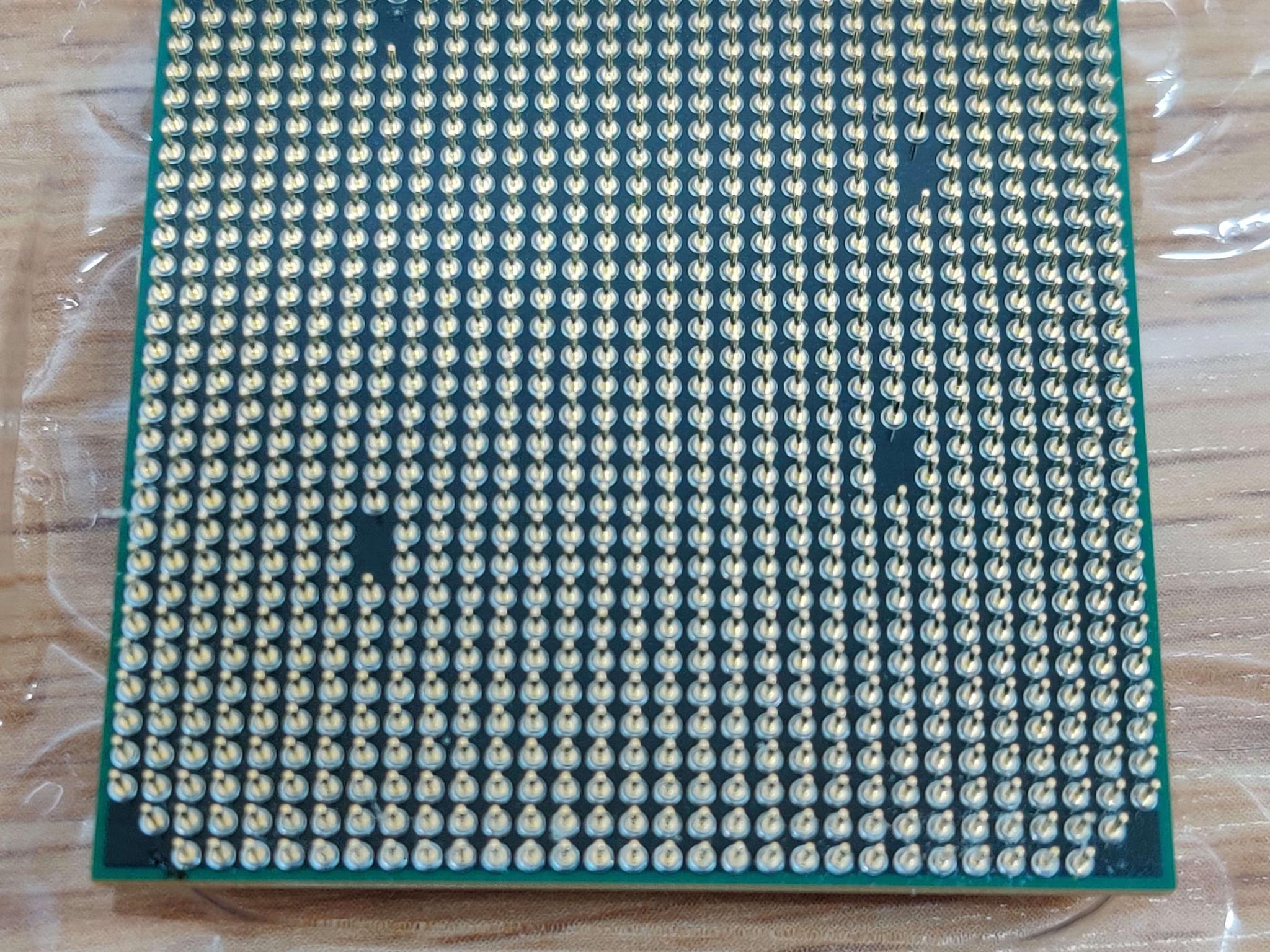 USED AMD FX-8320 3.5 GHz 8-Core Processor FD8320FRW8KHK AM3