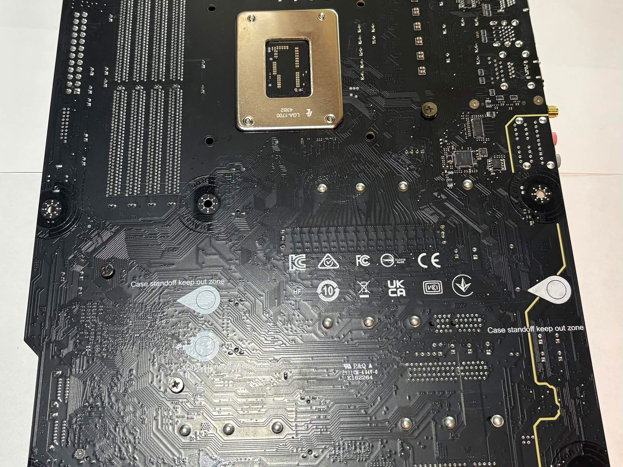 MSI PRO Z790-P WIFI DDR4 LGA1700 ATX Motherboard